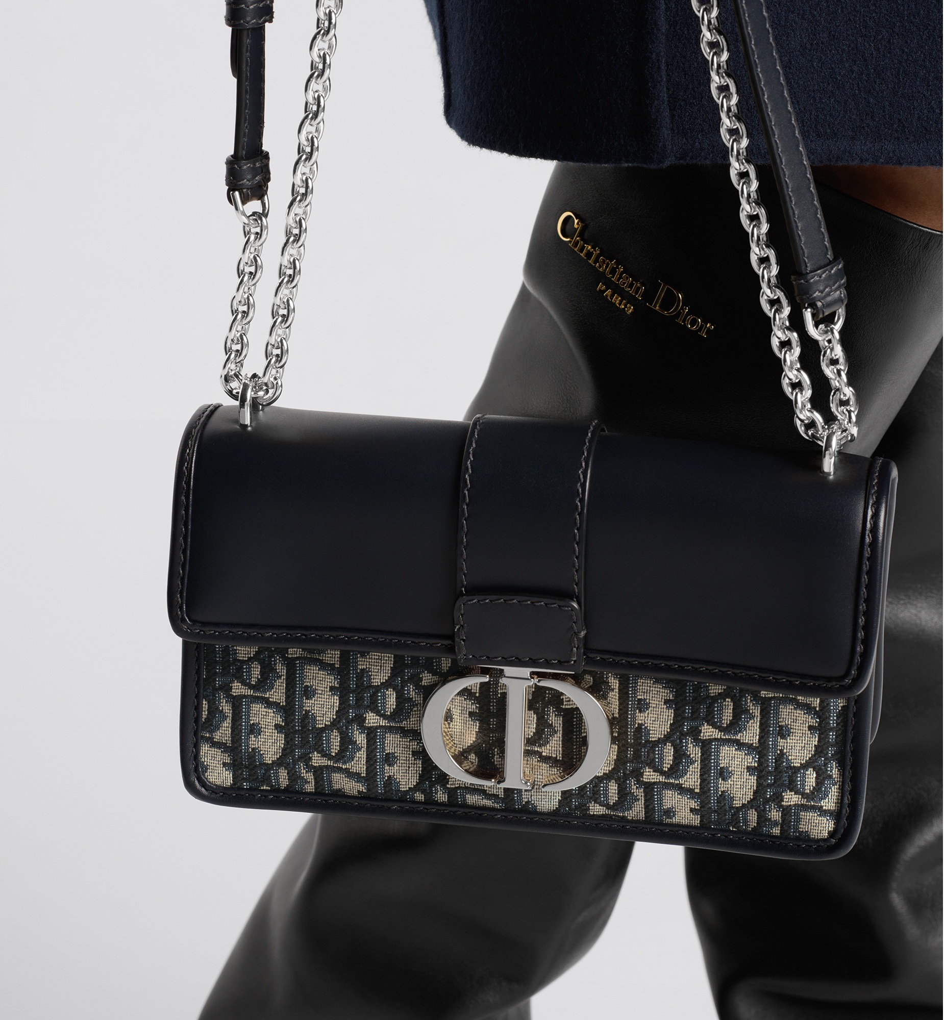 【エレガント♪】Dior 30 Montaigne East-West チェーンバッグ Women's 30 Montaigne east-west bag with chain | DIOR | 24S