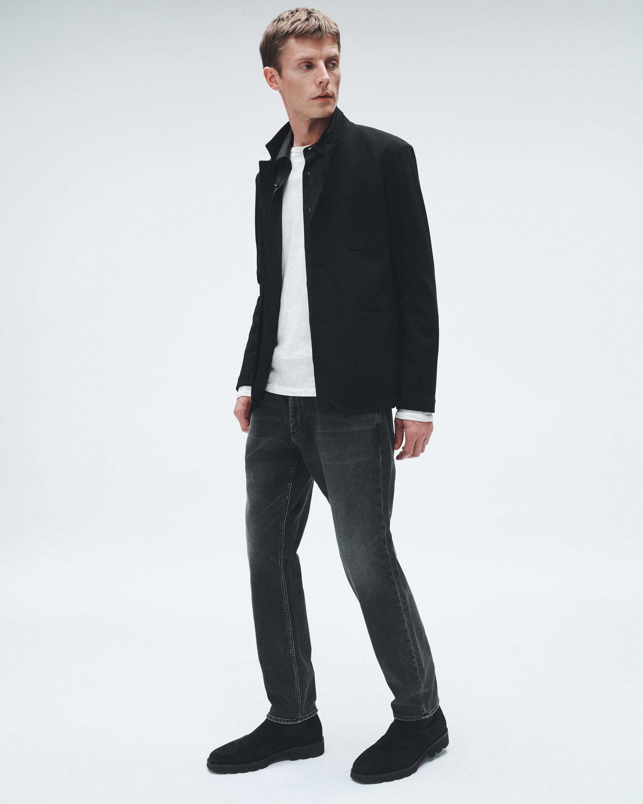Fit 3 - Washed Black
Classic Fit Authentic Stretch Jean - 3