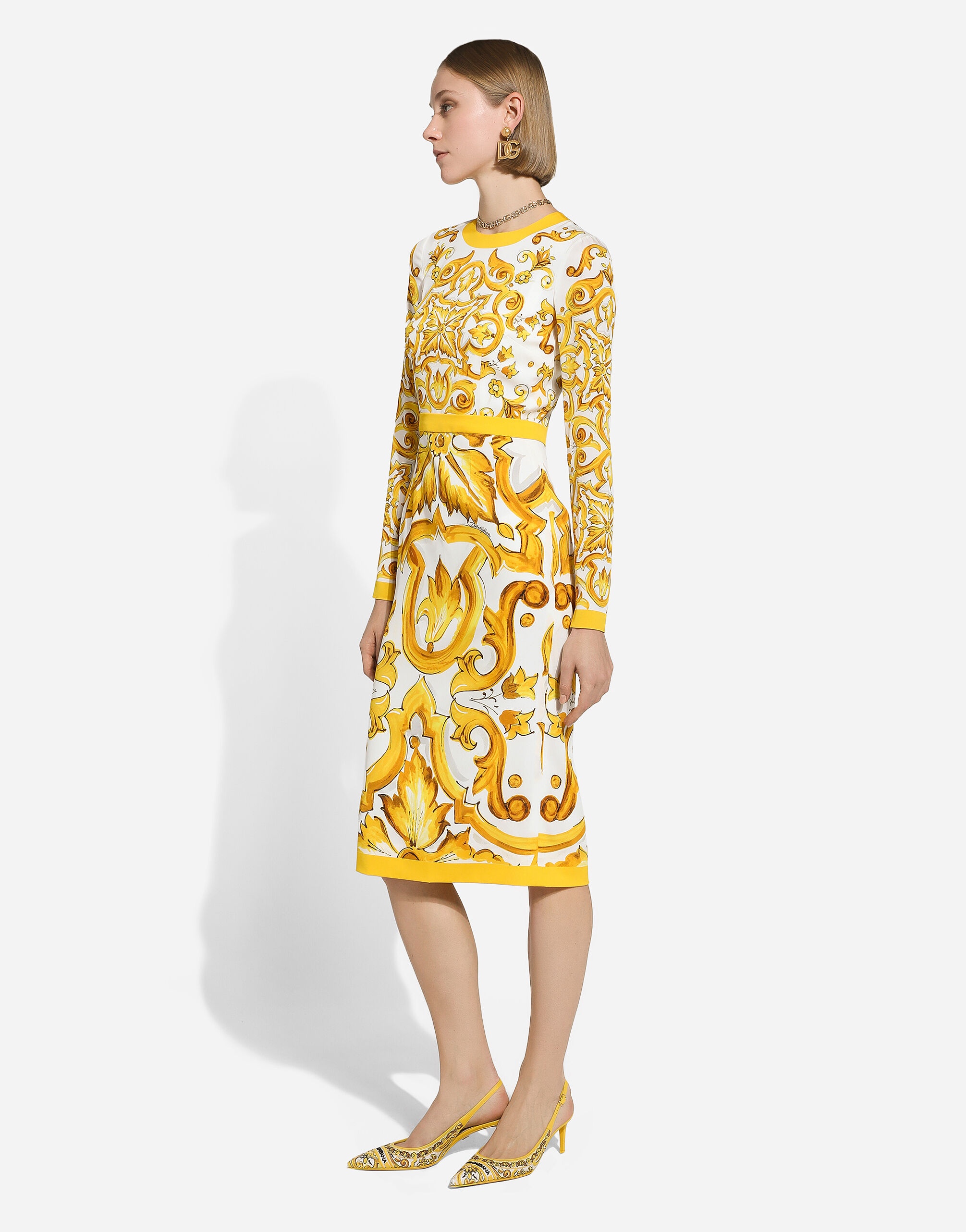 Charmeuse calf-length sheath dress with majolica print - 6