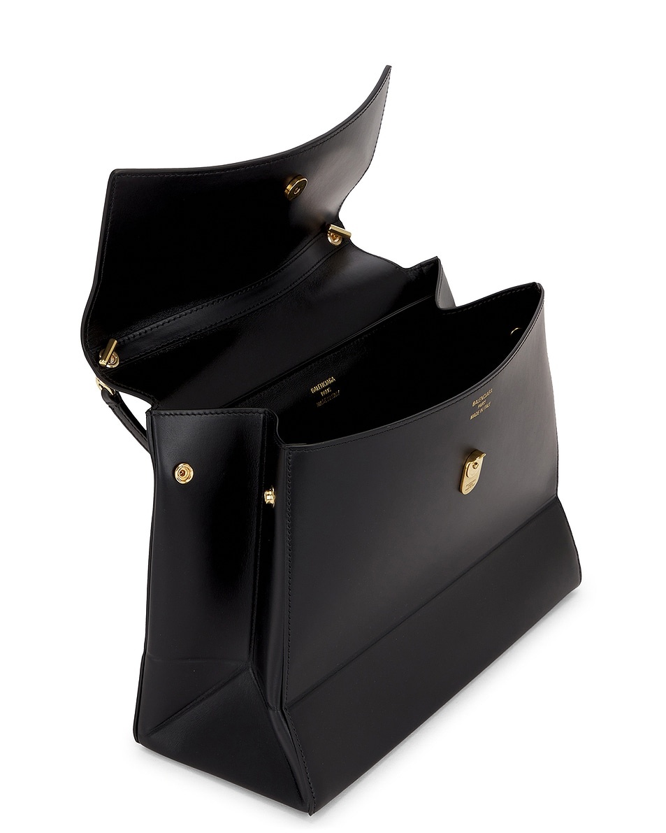 BALENCIAGA NANO ミディアムバッグ BALENCIAGA Nano Medium Top Handle Bag | forward | REVERSIBLE