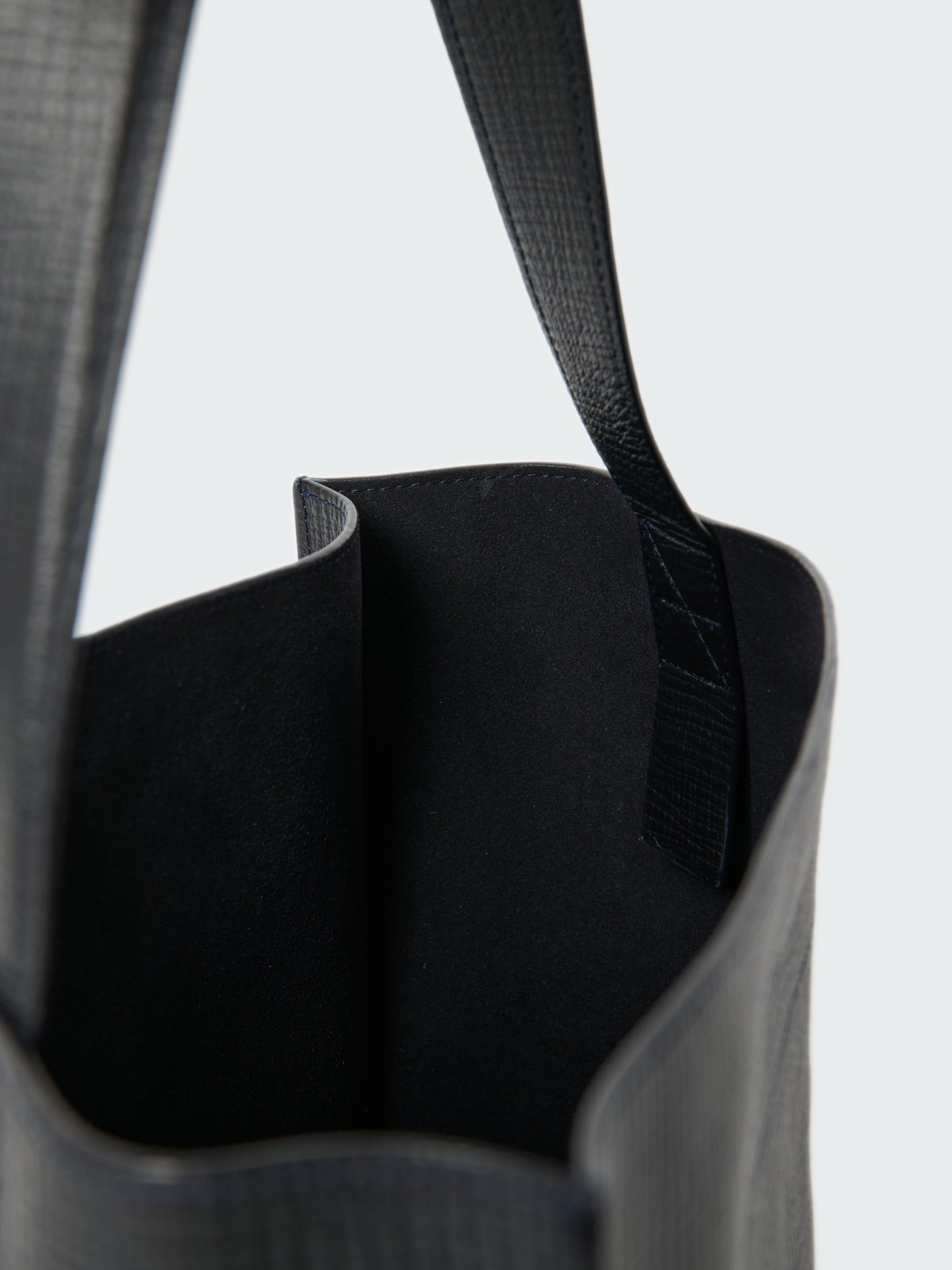 Doublet Leather Medi Bag - 9