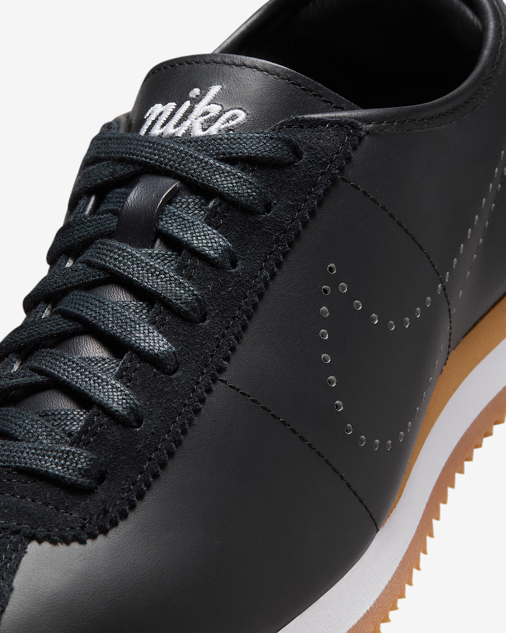 Nike Cortez Leather Women's Shoes - 7