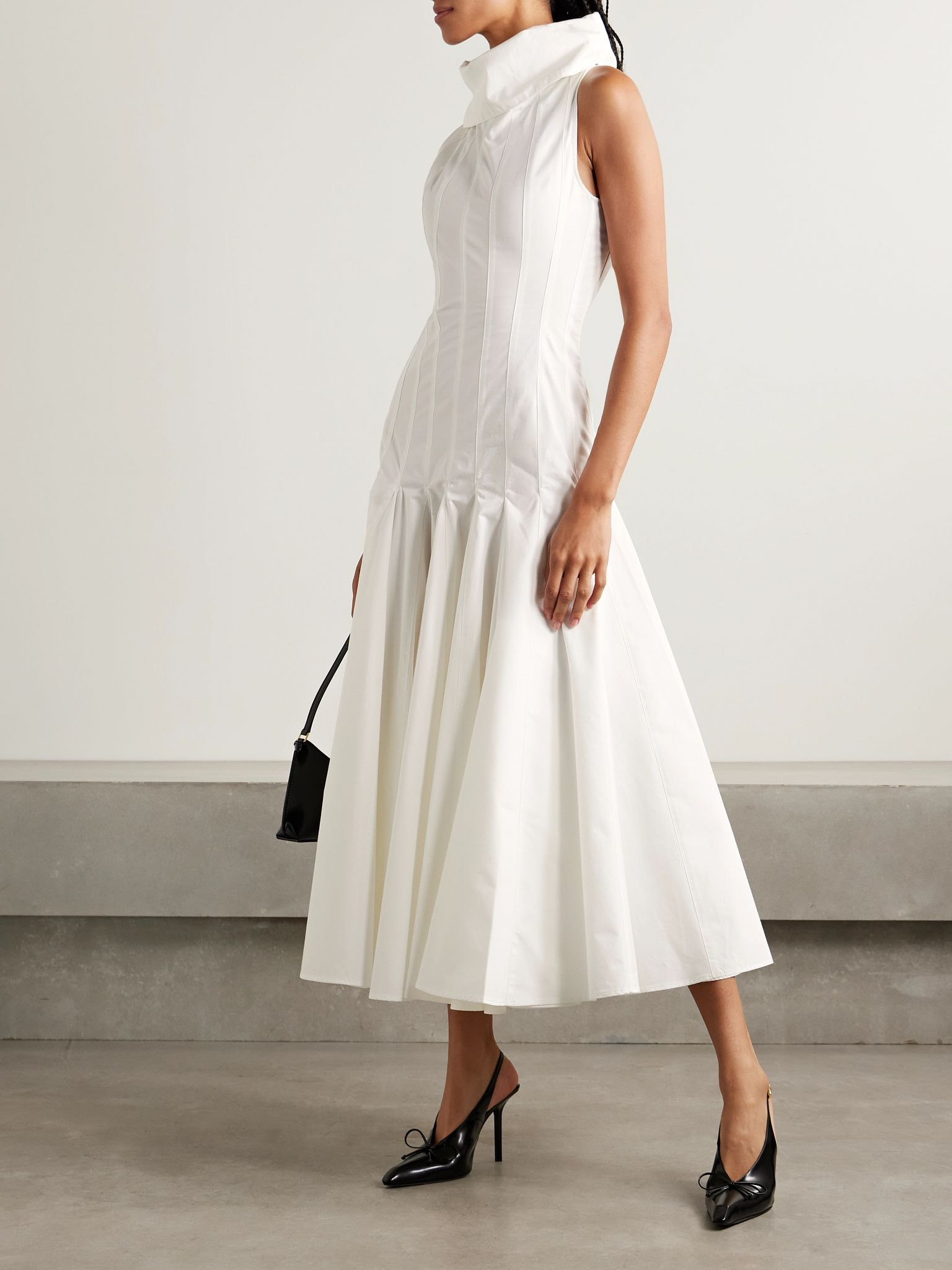 Triana paneled pleated cotton-poplin midi dress White - 2