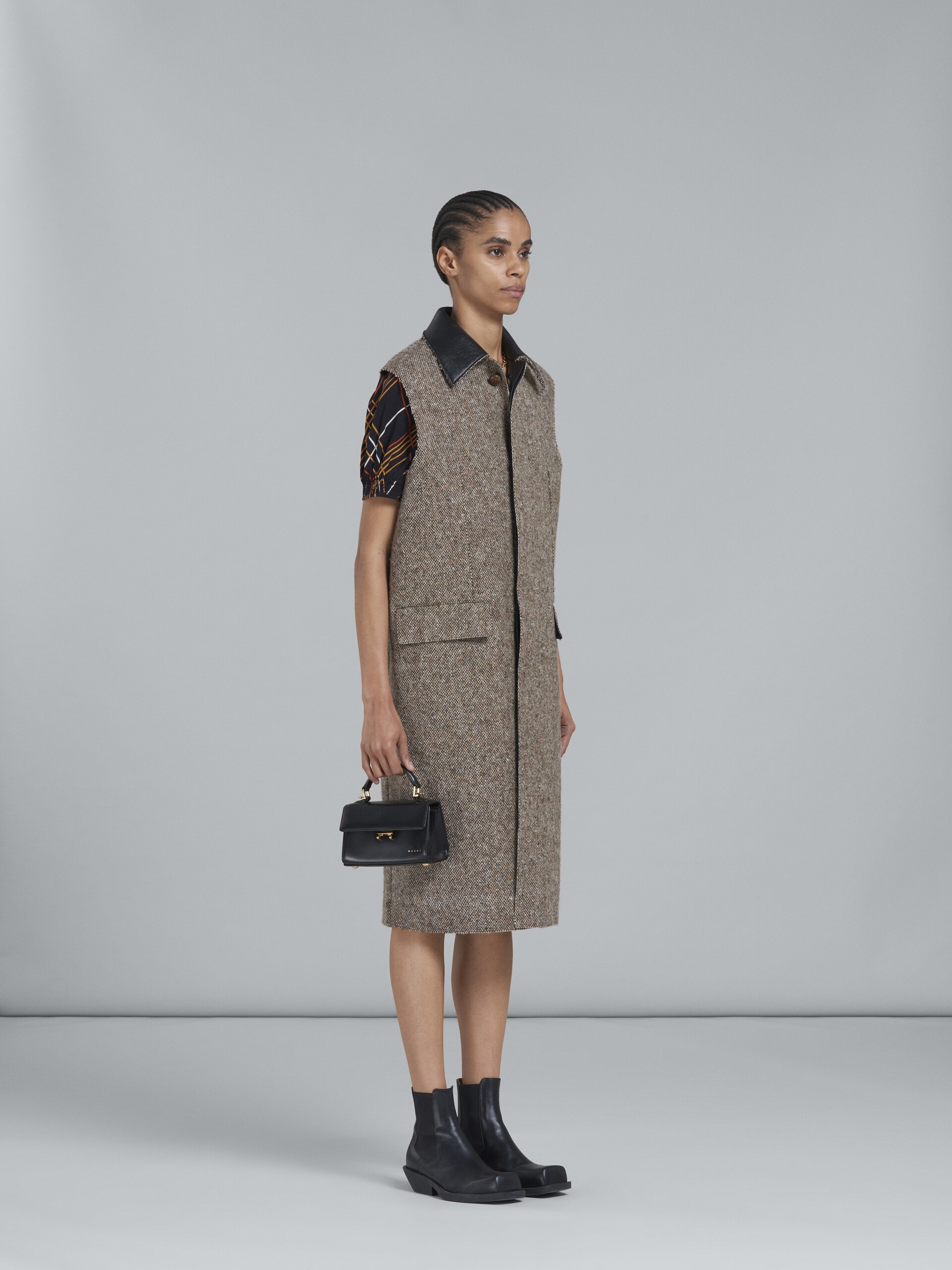 BLACK AND BROWN NAPPA AND TWEED VEST - 6