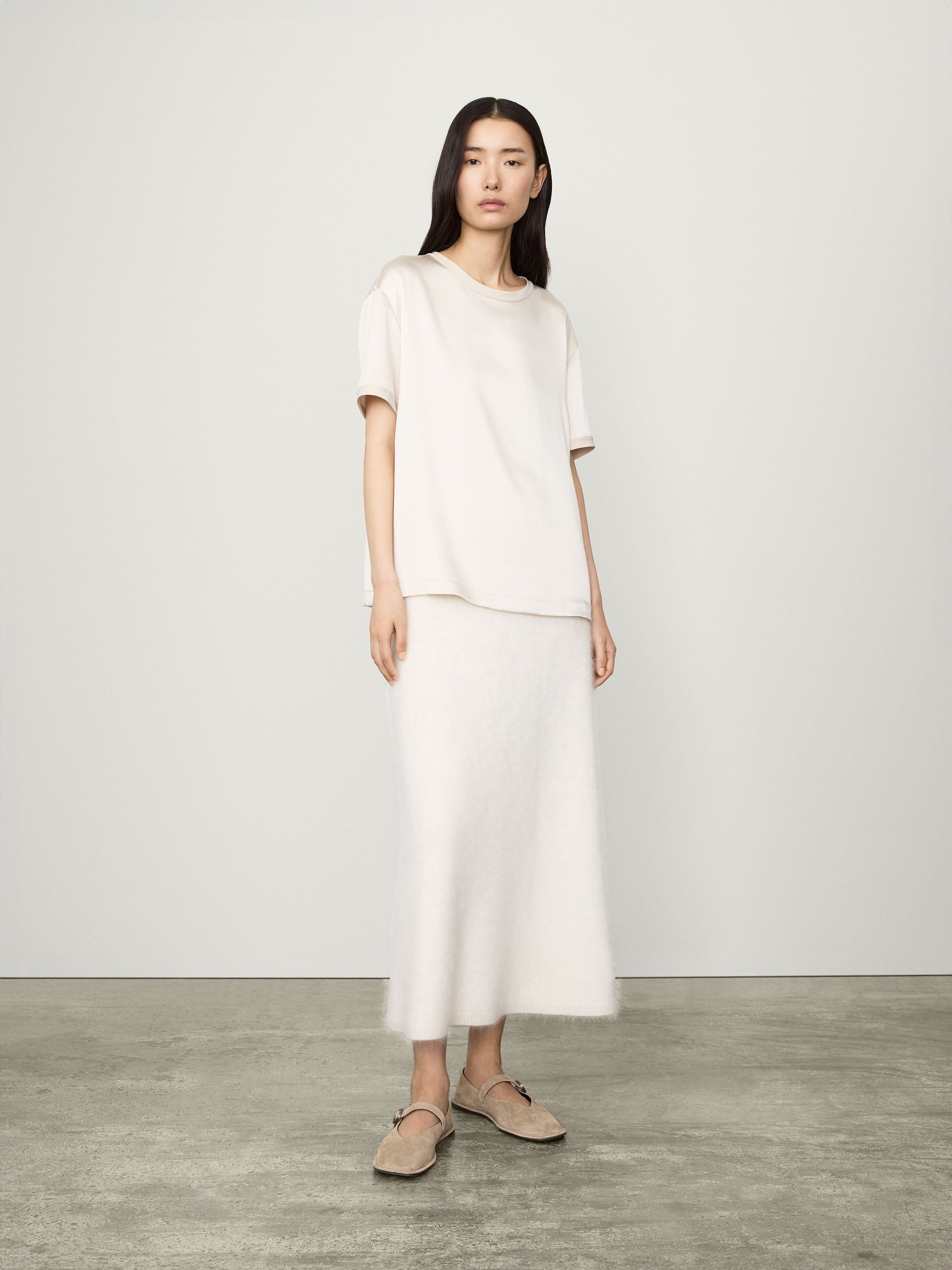 The Round Neck T-Shirt - 5