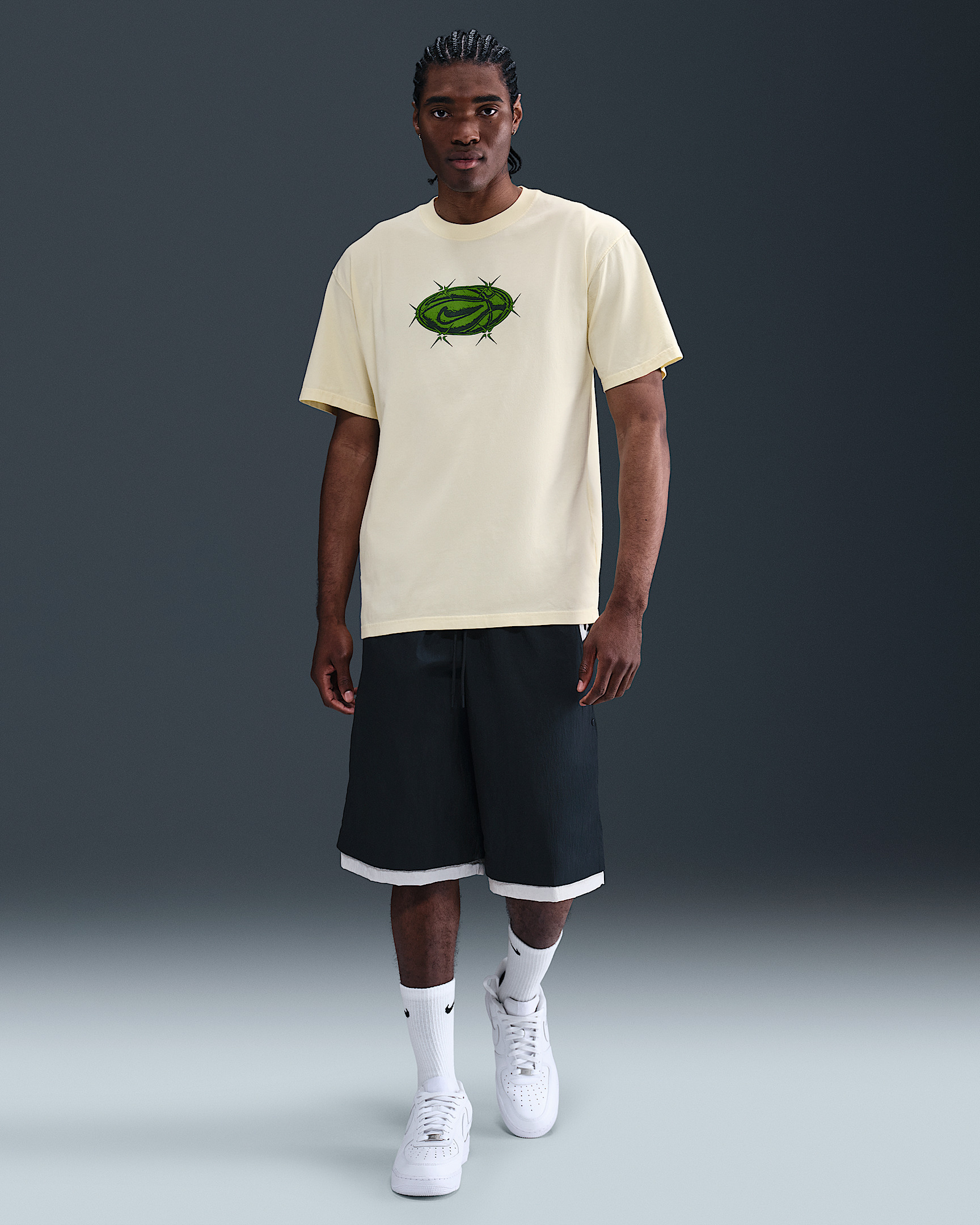 Nike Men's Max90 T-Shirt - 4