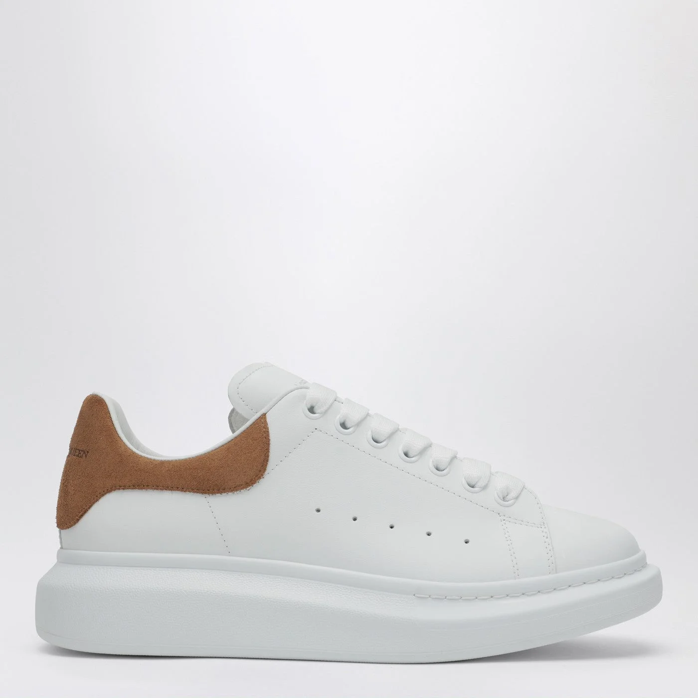 Oversized white/beige sneaker - 1