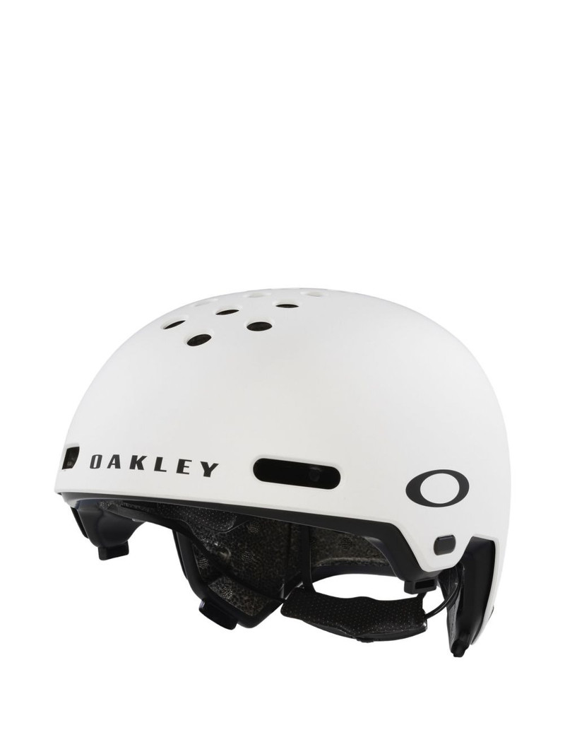 Street 1 helmet 3