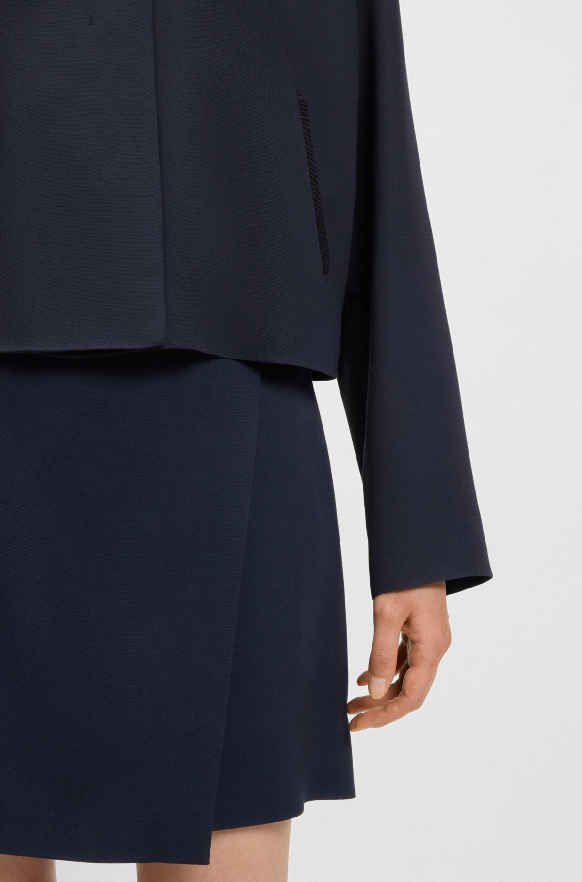 CREPE BLAZER WITH CONCEALED CLOSURE - 6