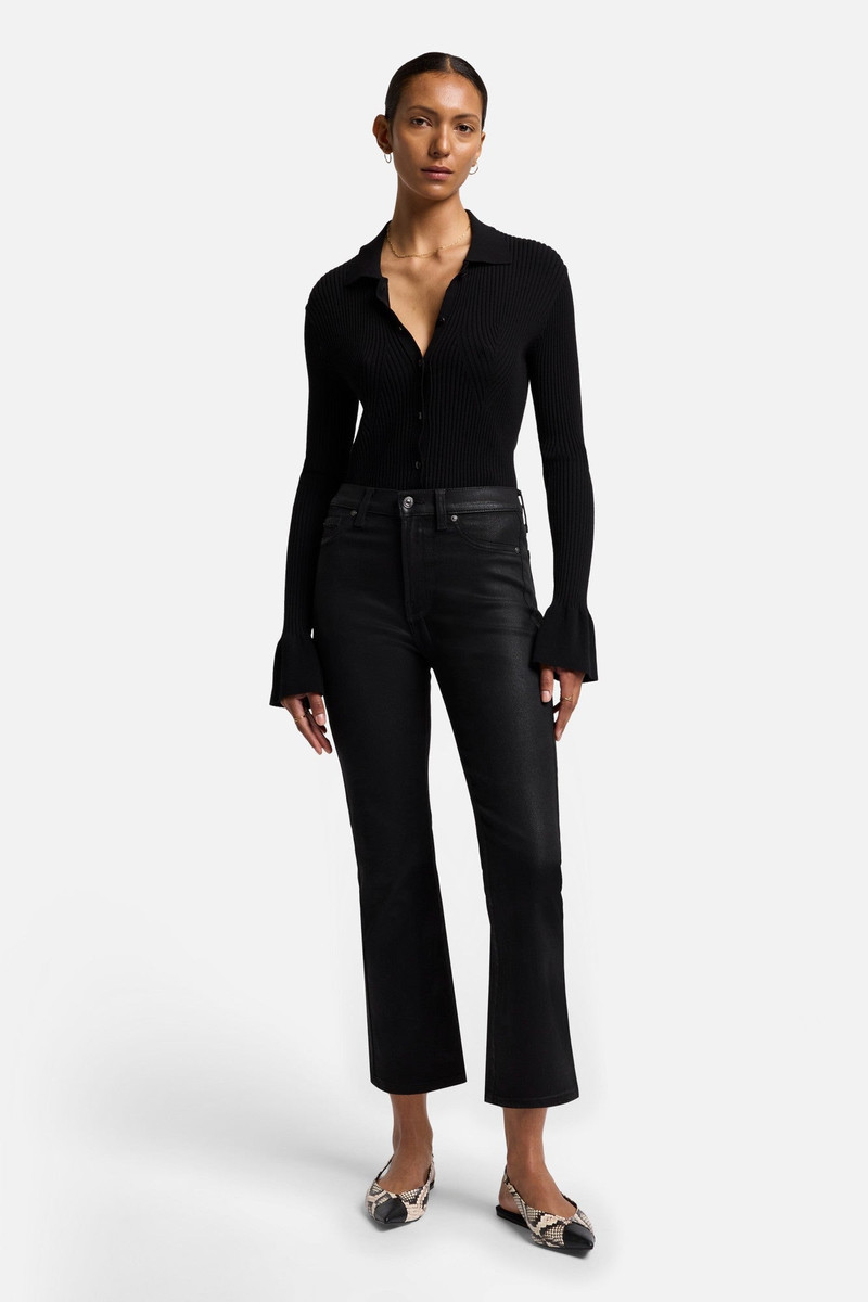High Waist Slim Kick in Coated Black 1