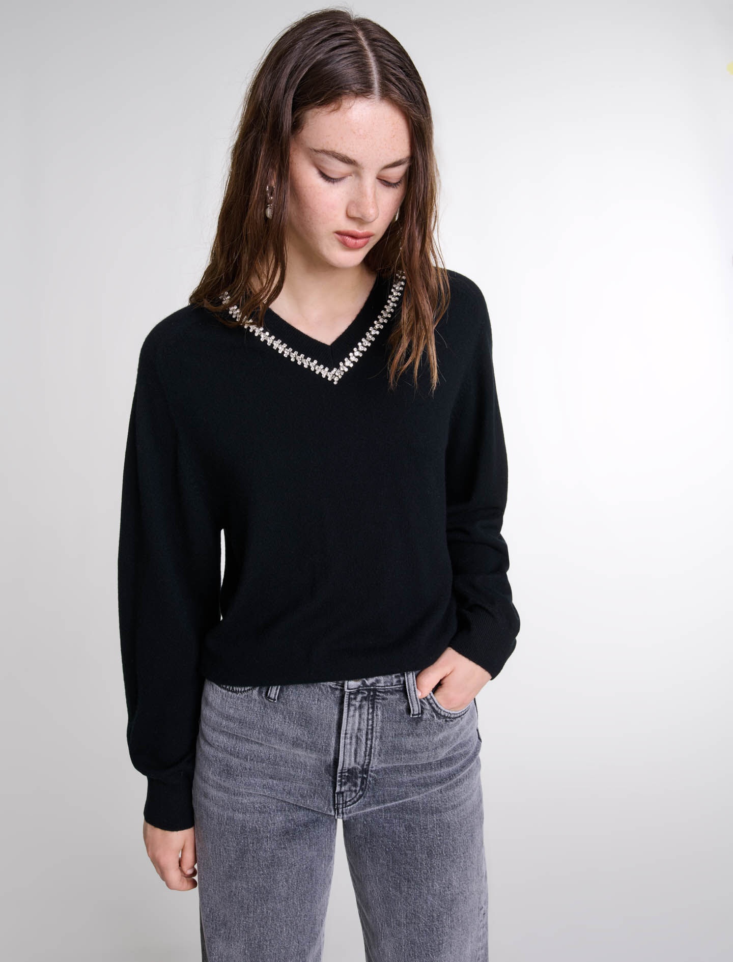 Knit jumper with rhinestone neck - 5