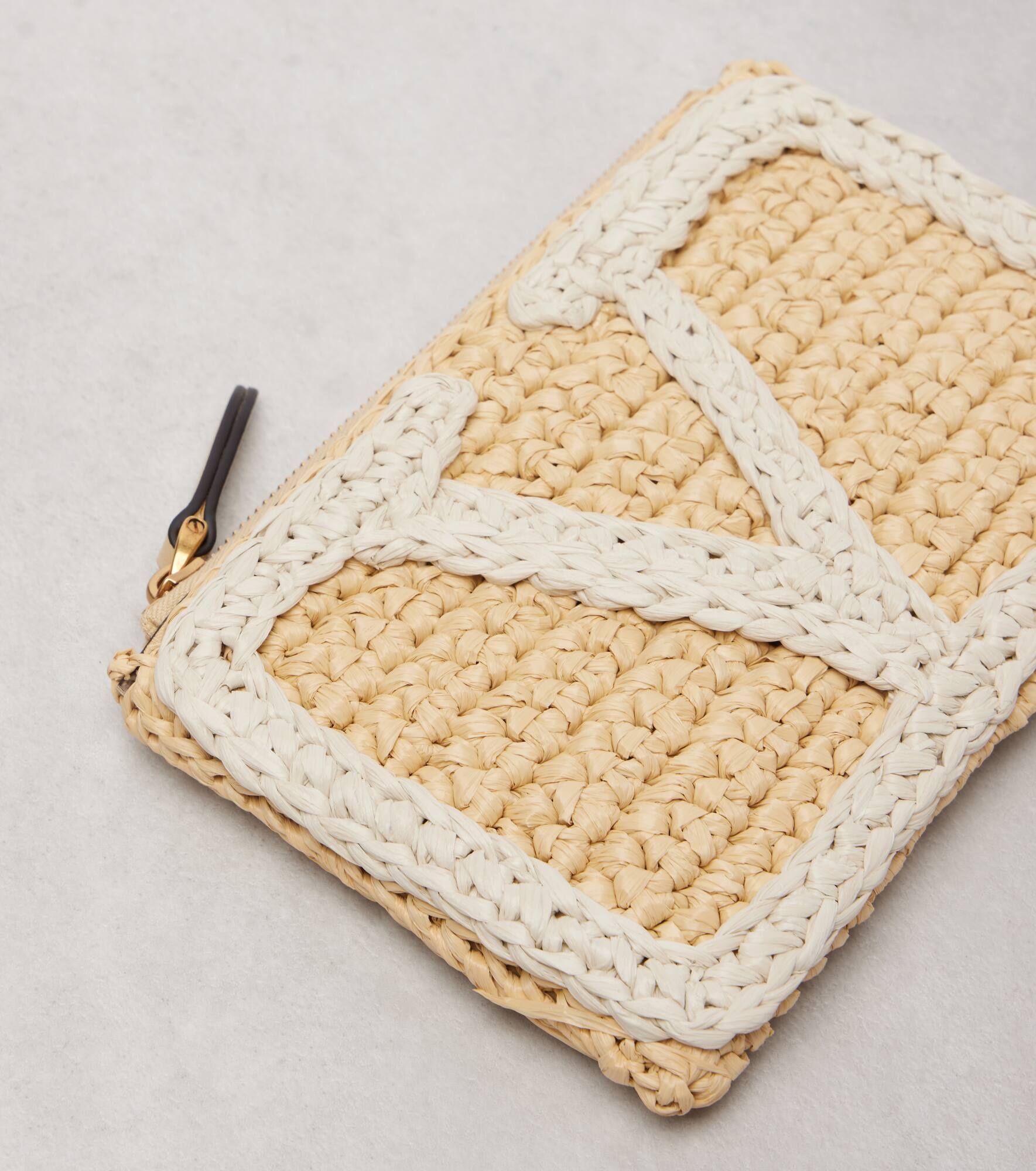 Viva Superstar Small crochet clutch - 6