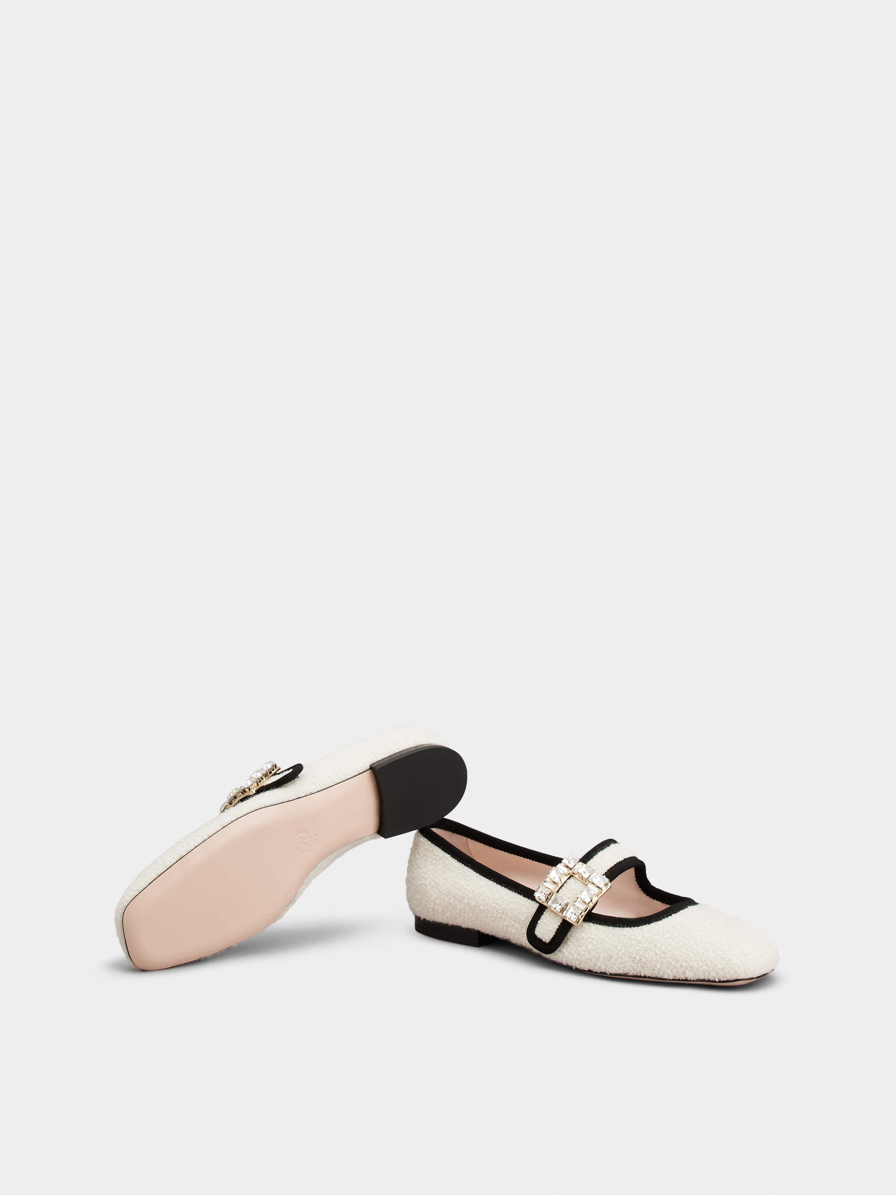 Très Vivier Rhinestone Buckle Babies Ballerinas in Fabric - 6