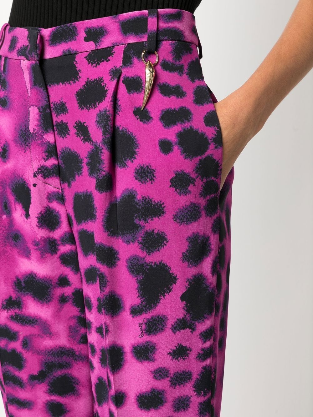 graphic-print straight trousers - 5