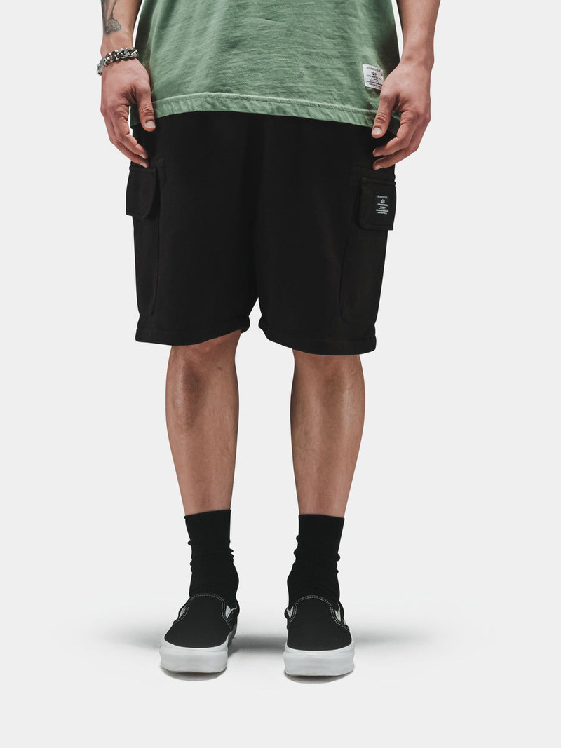 ALPHA INDUSTRIES ESSENTIAL CARGO FRENCH TERRY SHORT outlook
