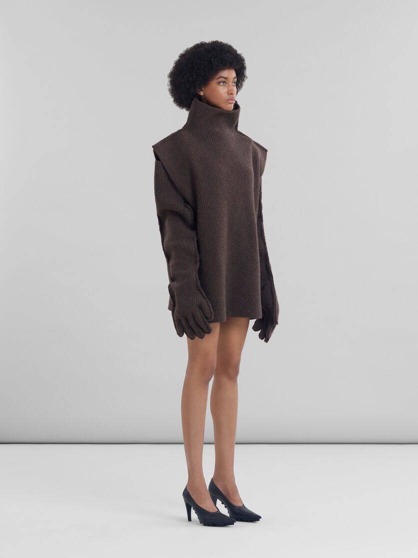RIBBED BROWN WOOL VEST - 5