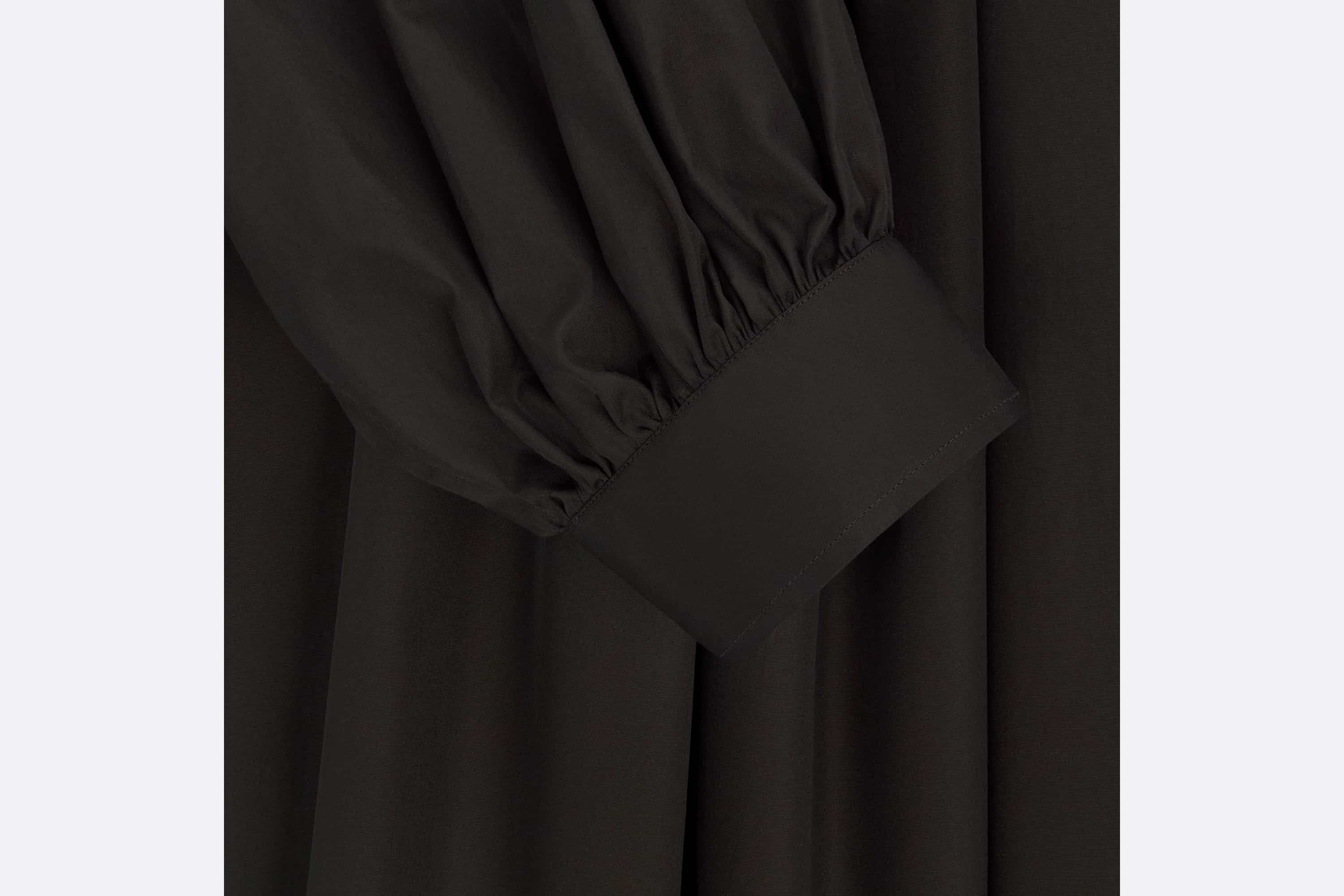 Three-Quarter Sleeve Pleated Blouse - 3