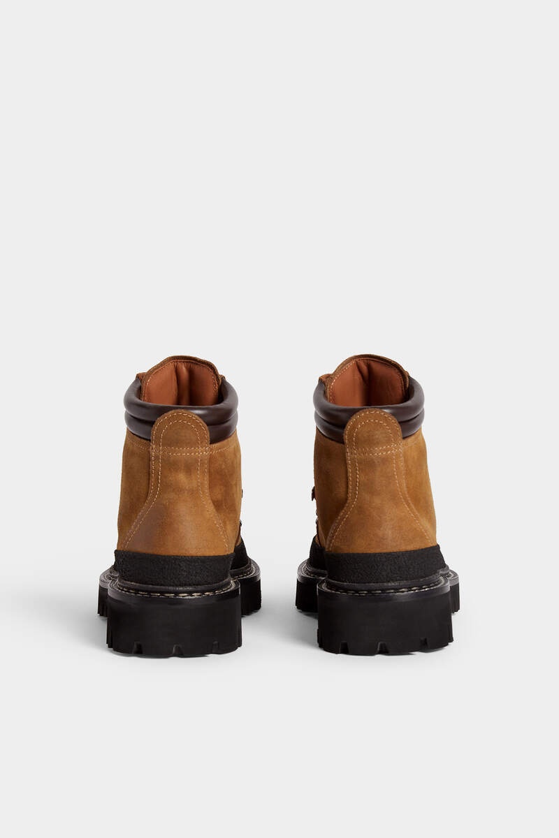 CANADIAN HIKING BOOTS - 2