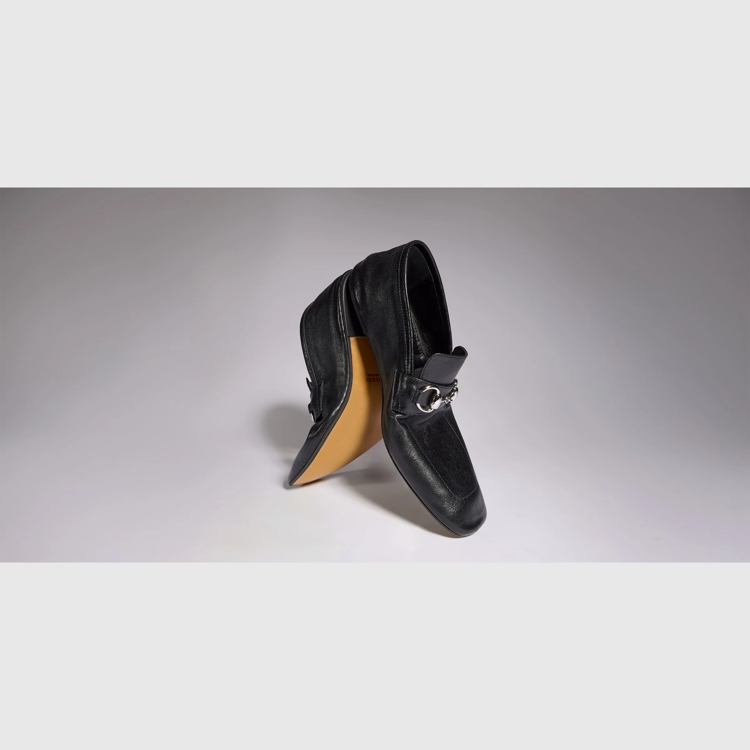 Women's loafer with Horsebit - 1
