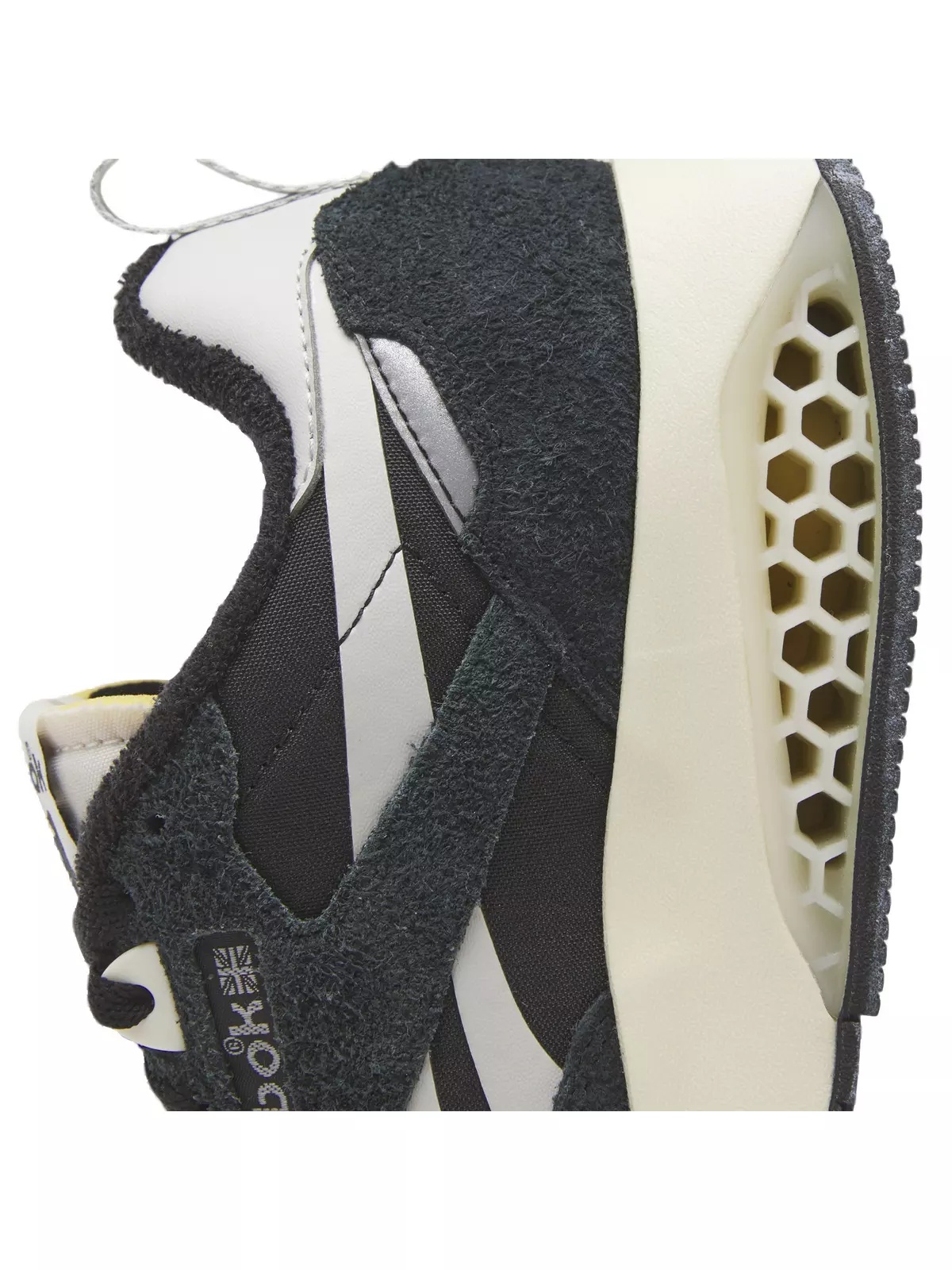 Classic Leather Hexalite "Core Black/Steely Fog/Alabaster" Unisex Shoe - 7