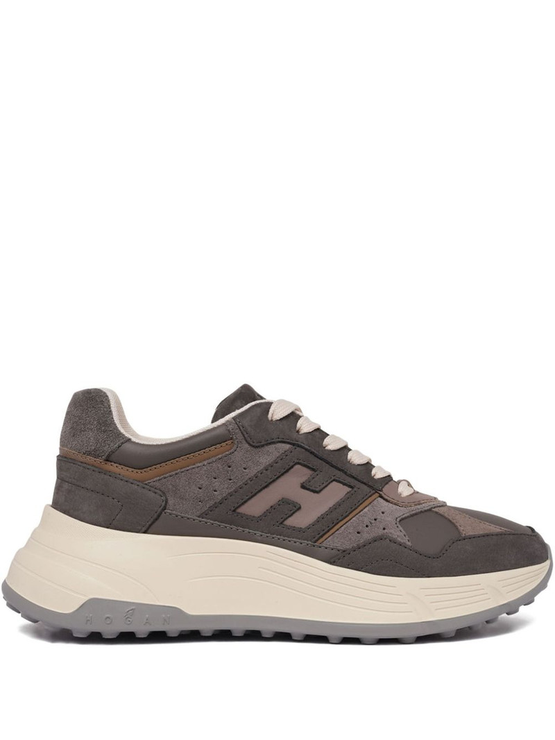 Hi-Fi sneakers 1