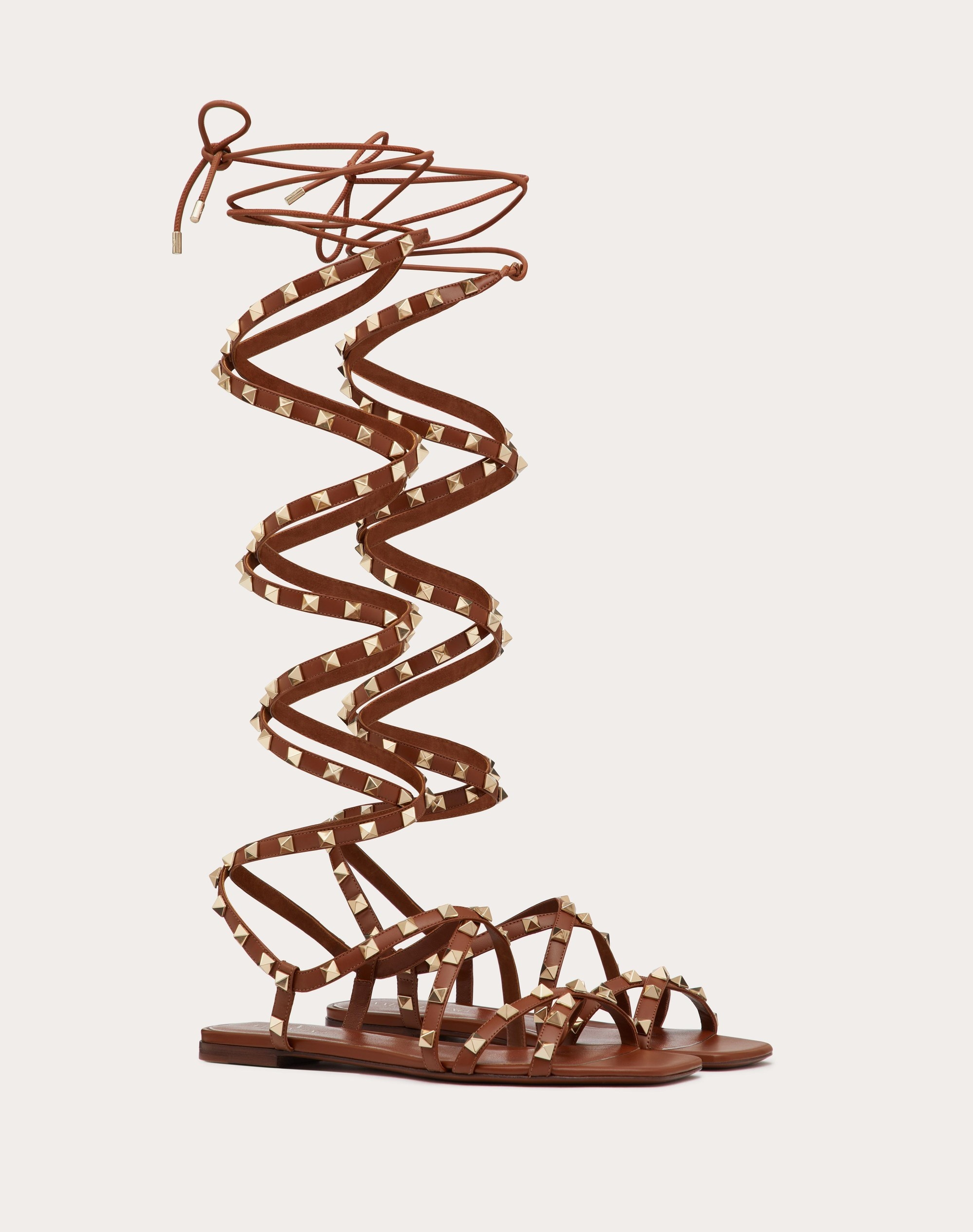 ROCKSTUD GLADIATOR SANDAL IN CALFSKIN WITH STRAPS - 2