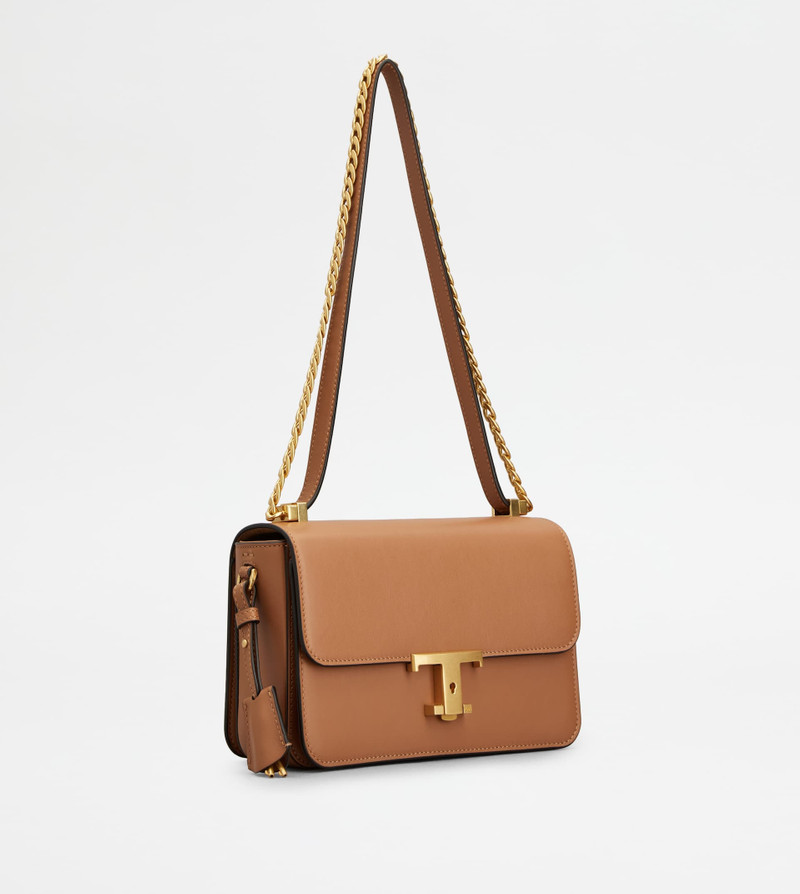T TIMELESS FLAP BAG IN LEATHER MINI - BROWN 3