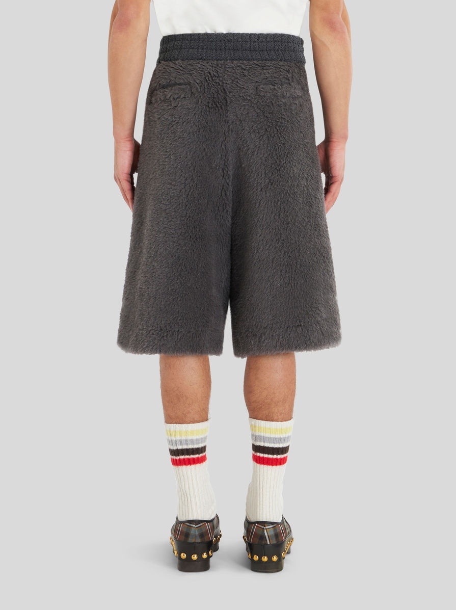 FUR-EFFECT BERMUDAS - 4