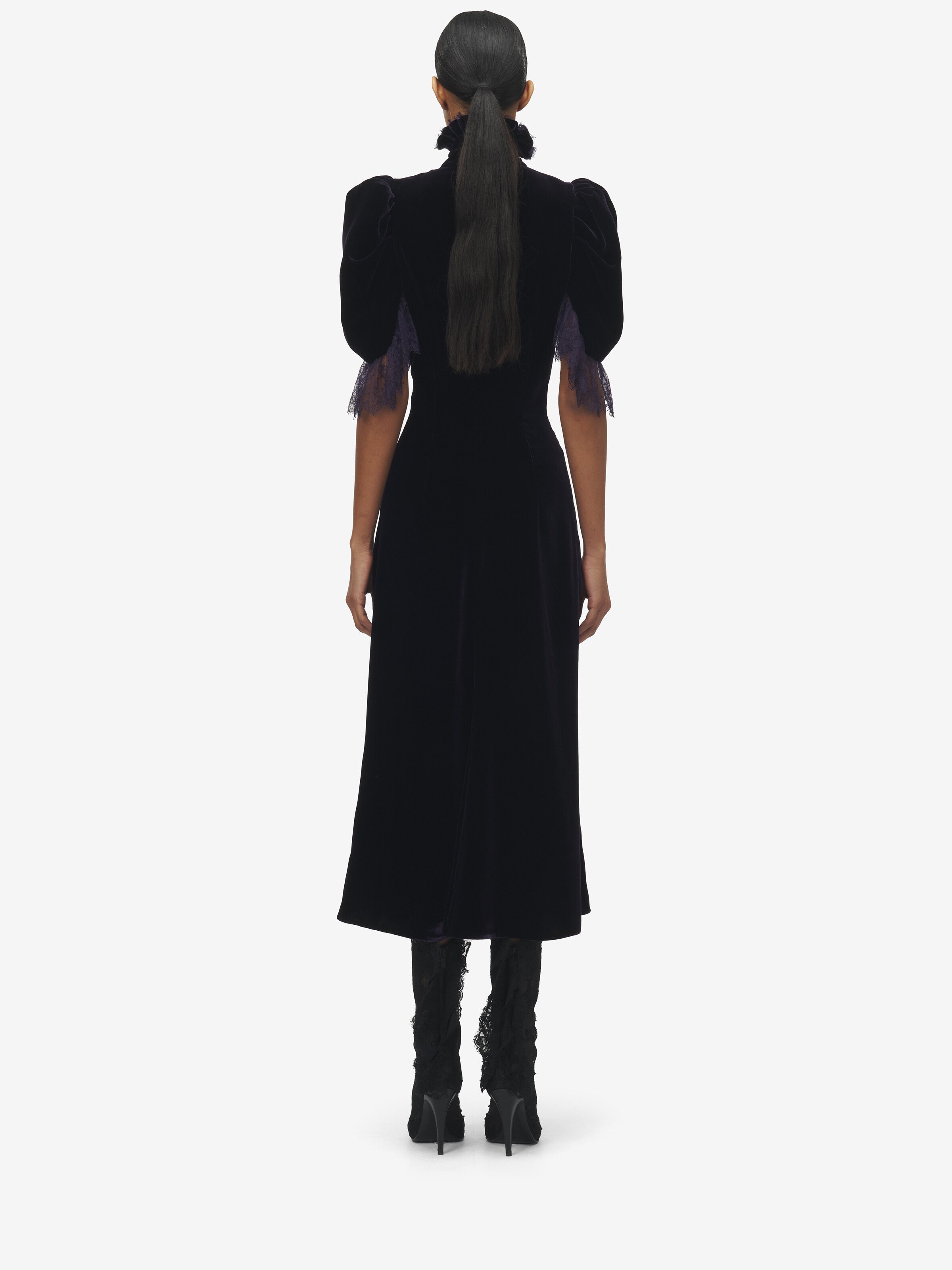 Fluid Velvet Evening Dress - 4