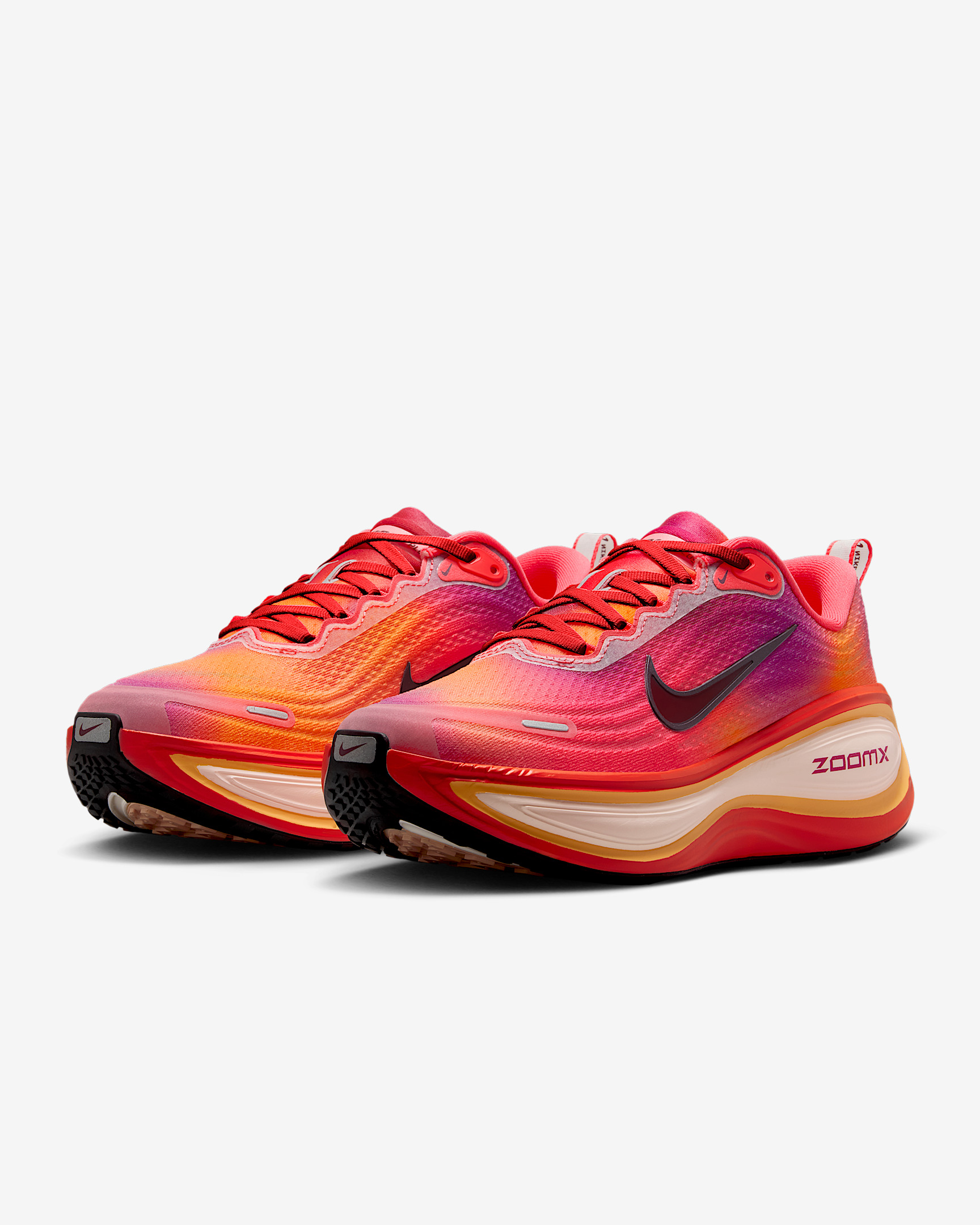 Nike Vomero Plus SE Women's Road Running Shoes - 5