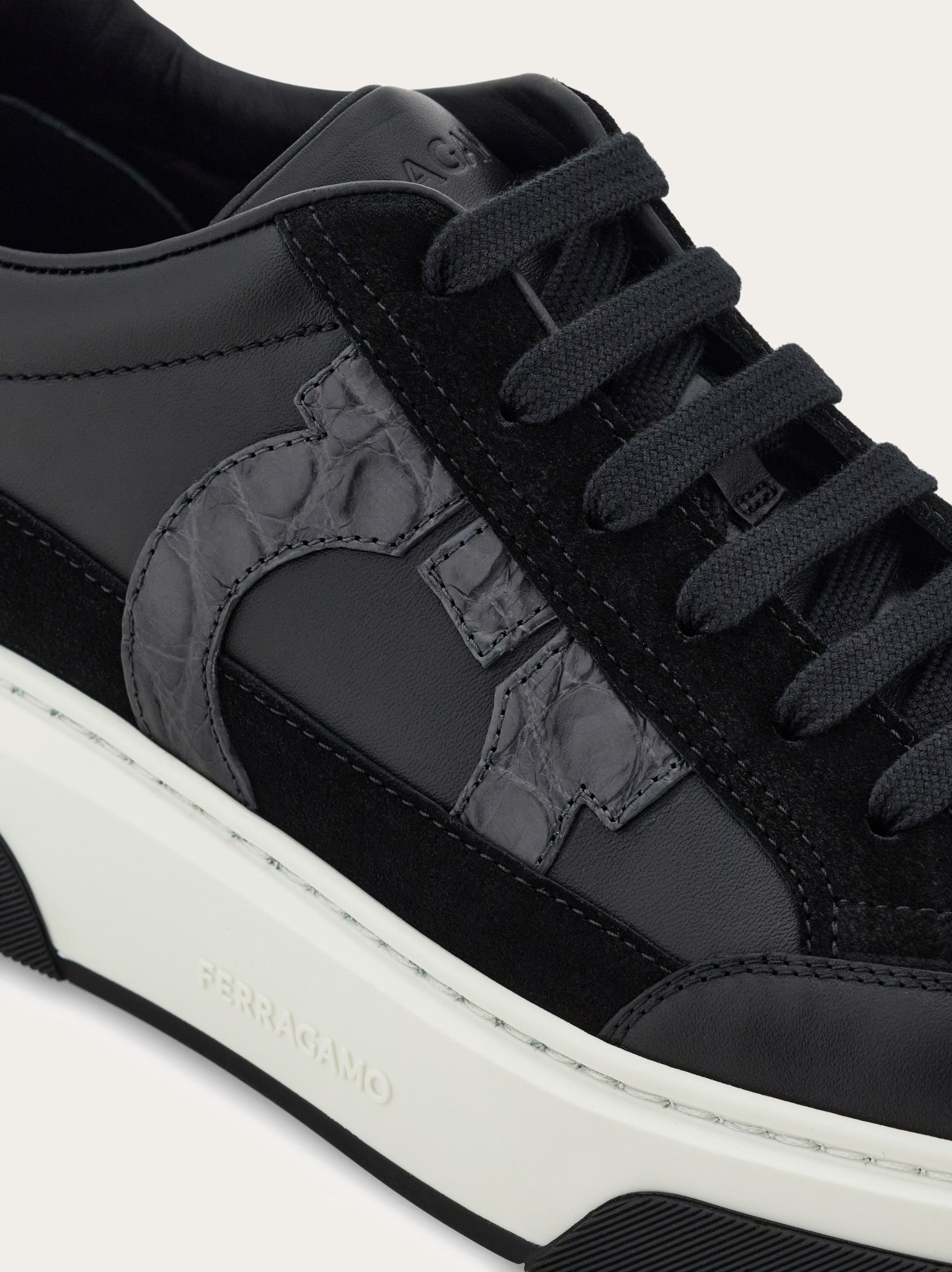 Low top sneaker with Gancini - 6