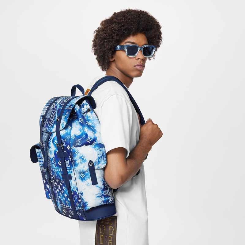 Louis Vuitton Christopher PM outlook