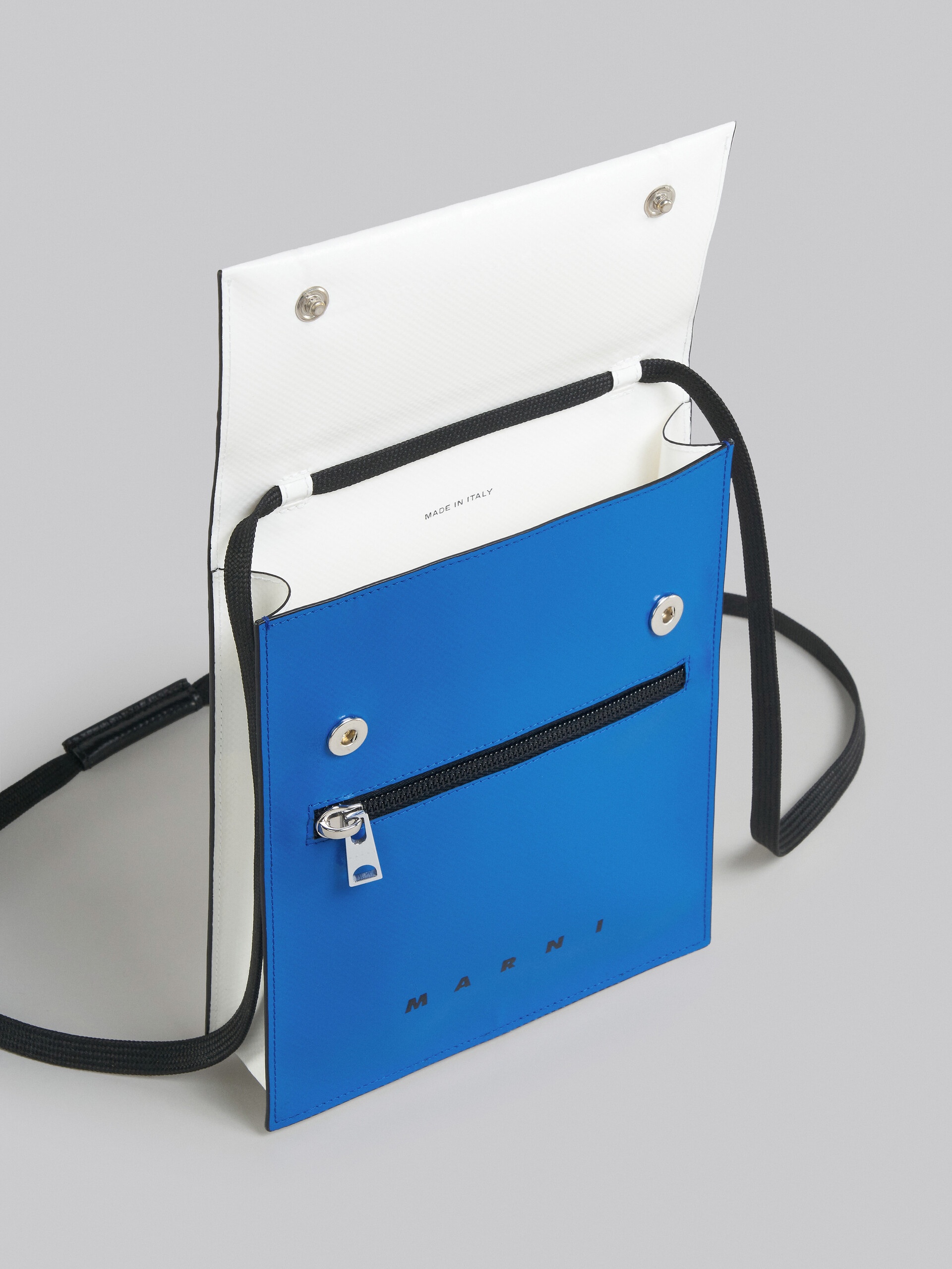 TRIBECA SHOULDER BAG IN WHITE AND BLUE - 4