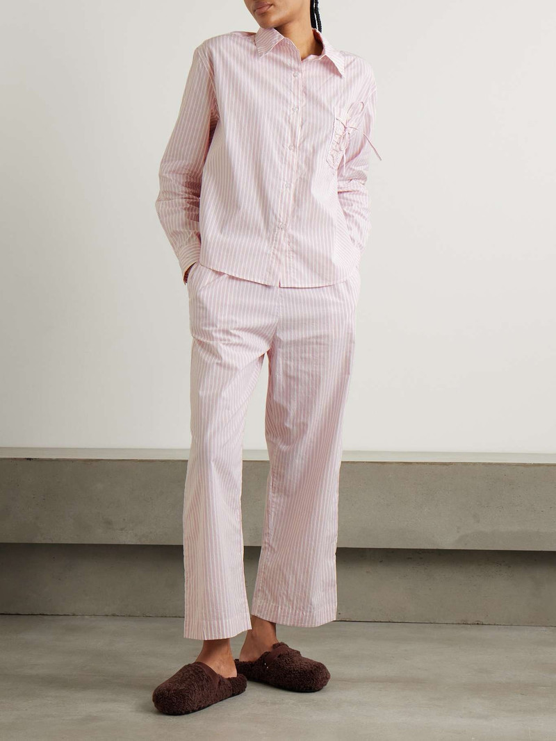 DEIJI STUDIOS Bow-detailed striped organic cotton pajama set Pink outlook