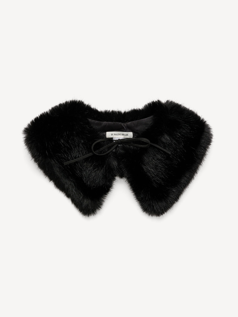 Cowie faux fur collar 1