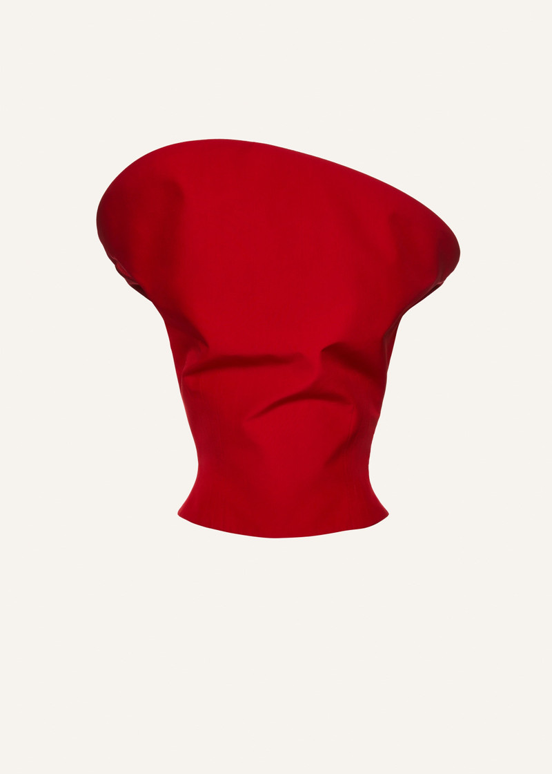 Sculptural sleeveless cotton top in red 1