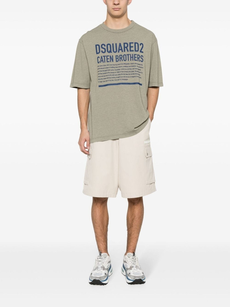 DSQUARED2 logo-print T-shirt outlook