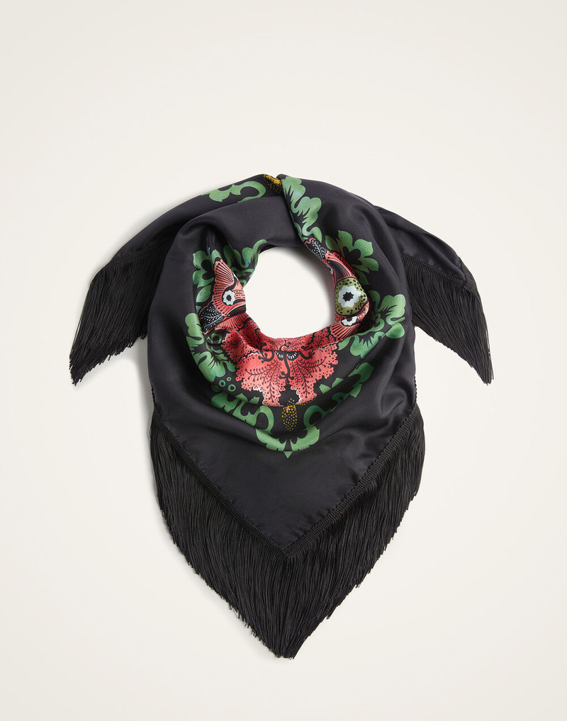 Reversible Fringe Carré Scarf 7