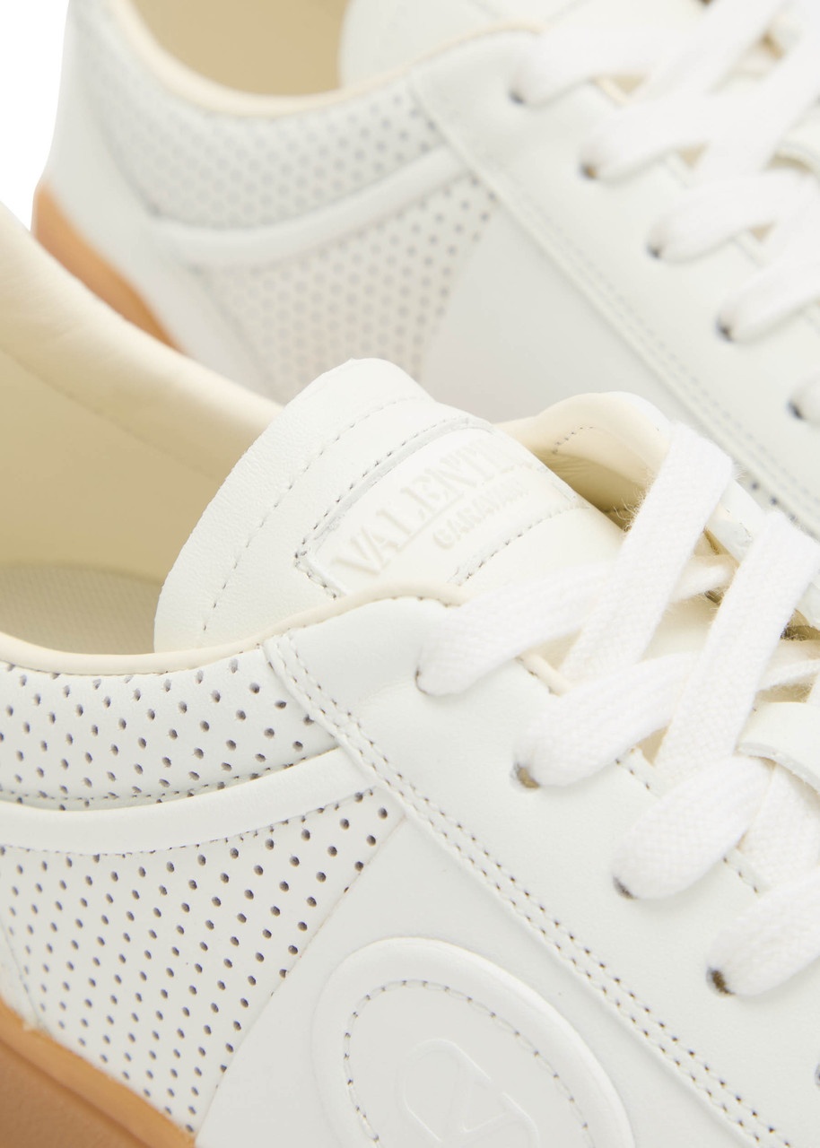 Valentino Garavani Upvillage Panelled Sneakers - 4