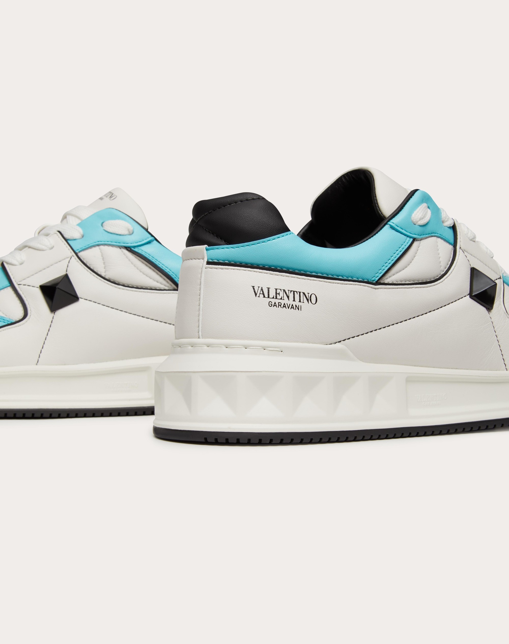 ONE STUD LOW-TOP NAPPA SNEAKER - 5