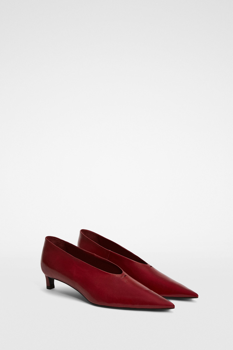 Pumps - 1