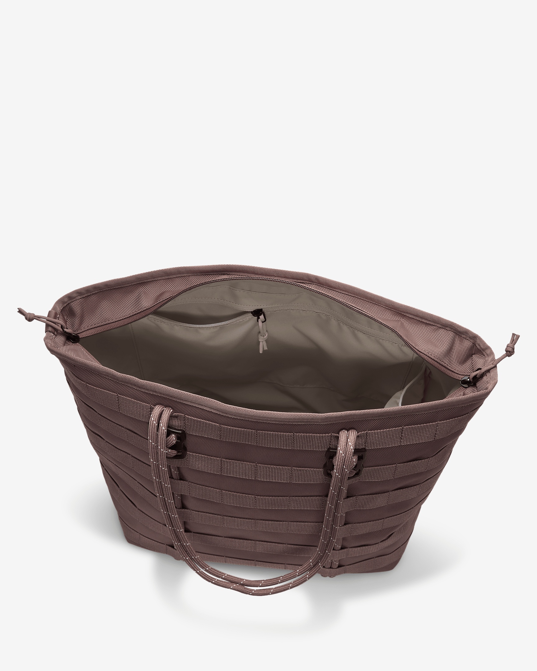 Nike Sportswear RPM Tote (26L) - 6