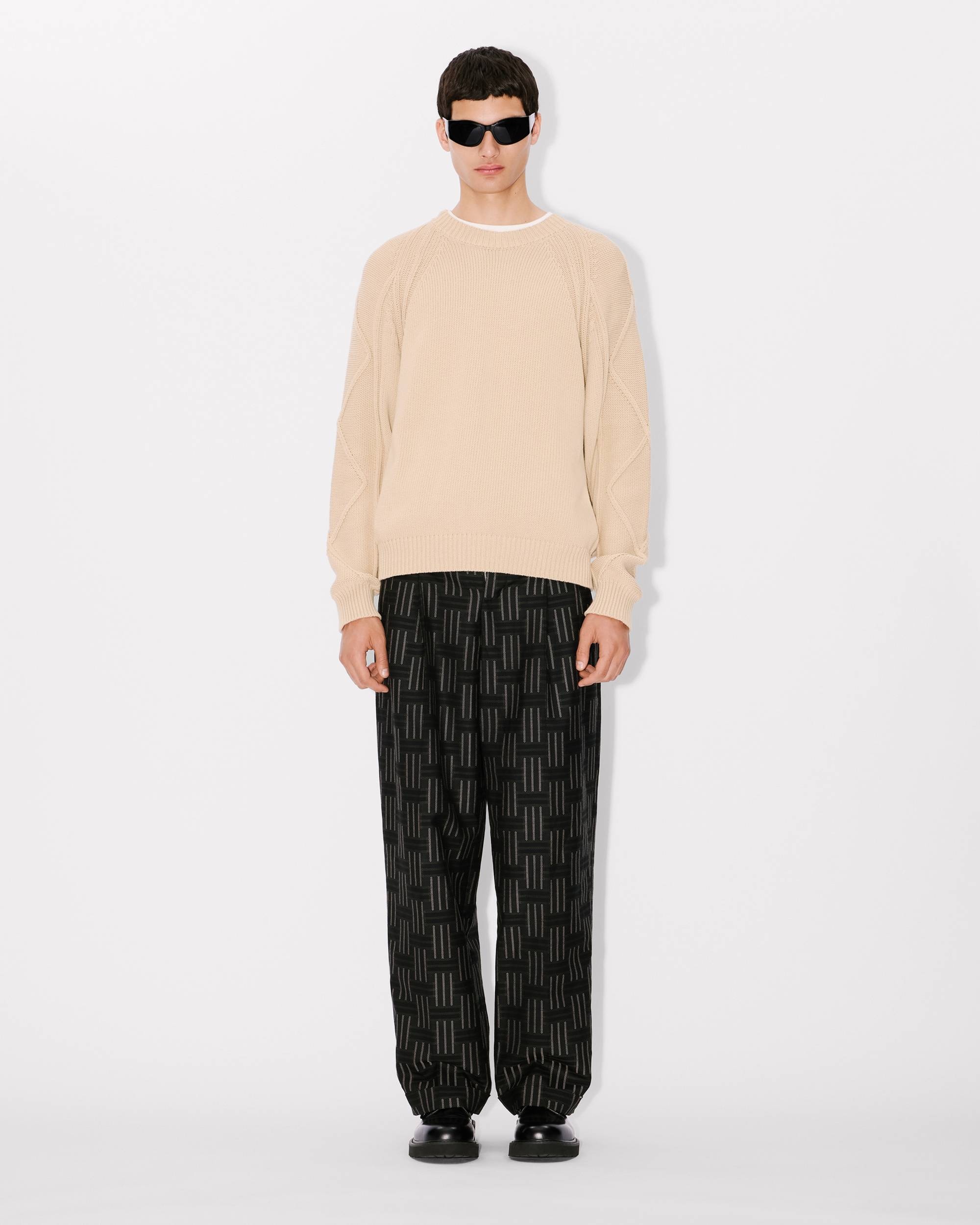 Hand-embroidered cable jumper - 5