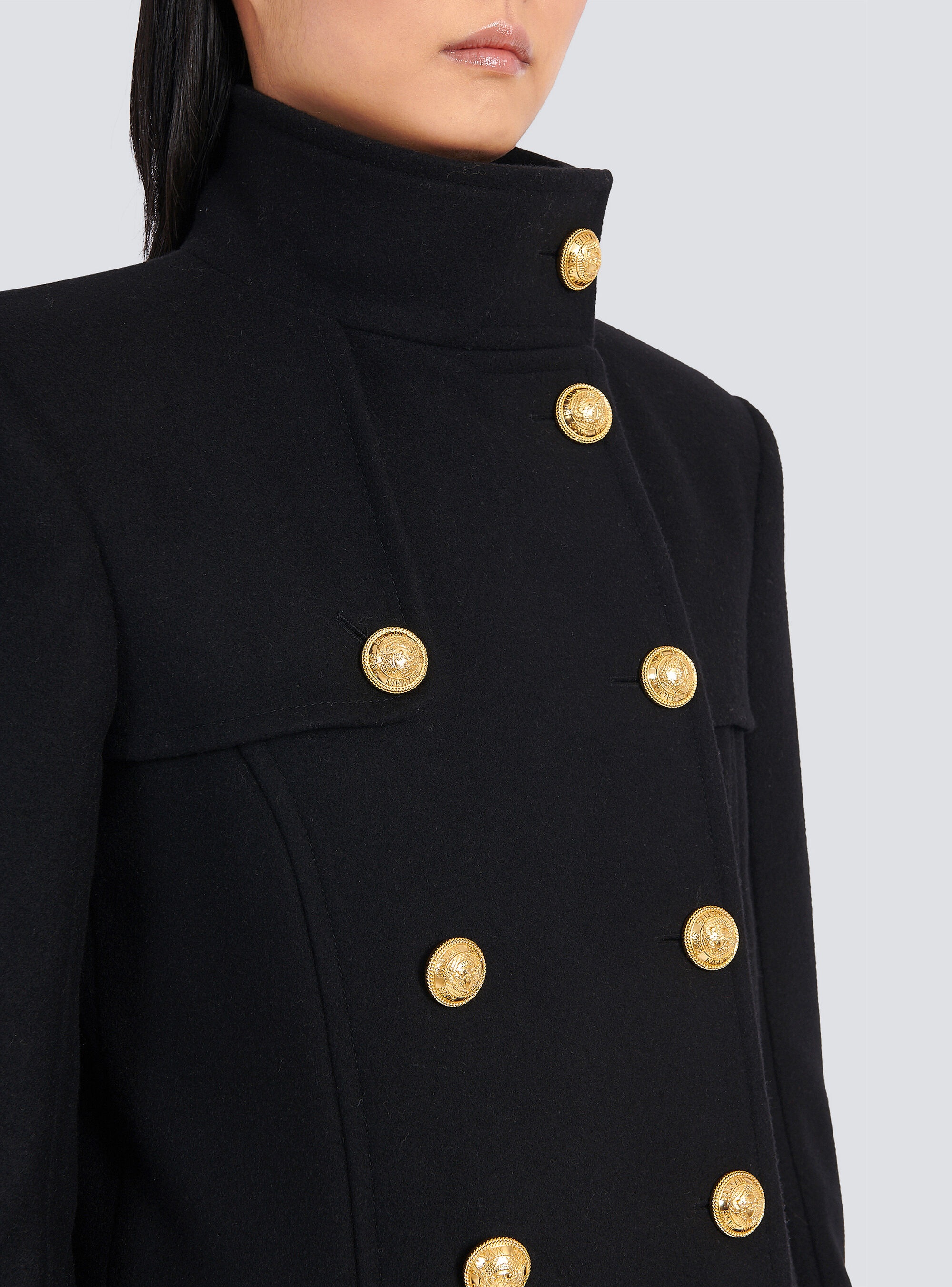 Long wool and cashmere coat with double-breasted gold-tone buttoned fastening - 9