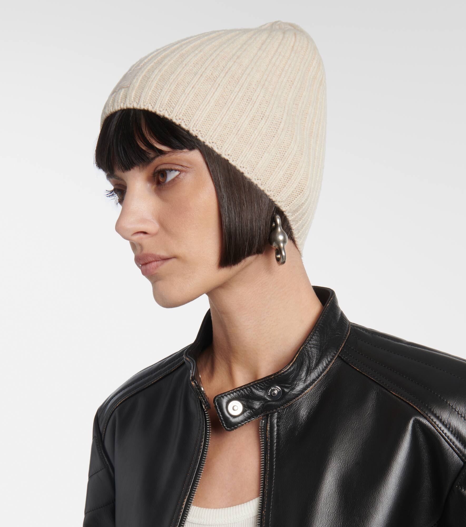 Face ribbed-knit wool beanie - 3