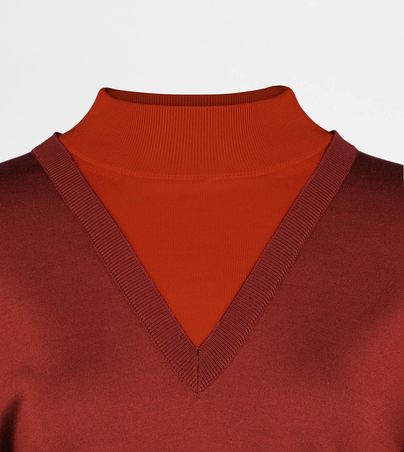 Tod's MOCK TURTLENECK IN SILK - ORANGE outlook