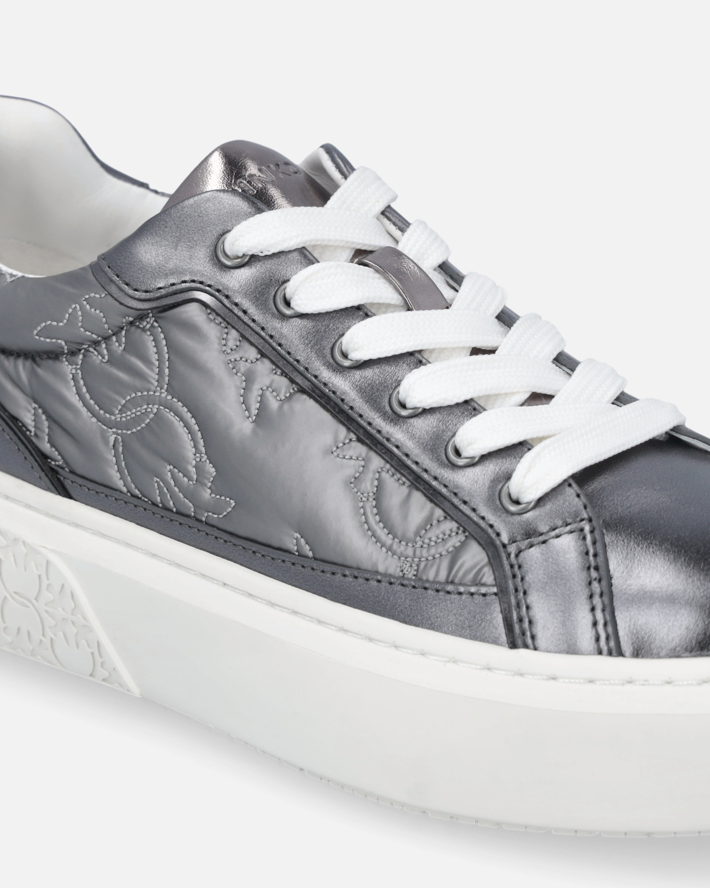 LAMINATED SHOES WITH LOVE BIRDS LOGO - 5