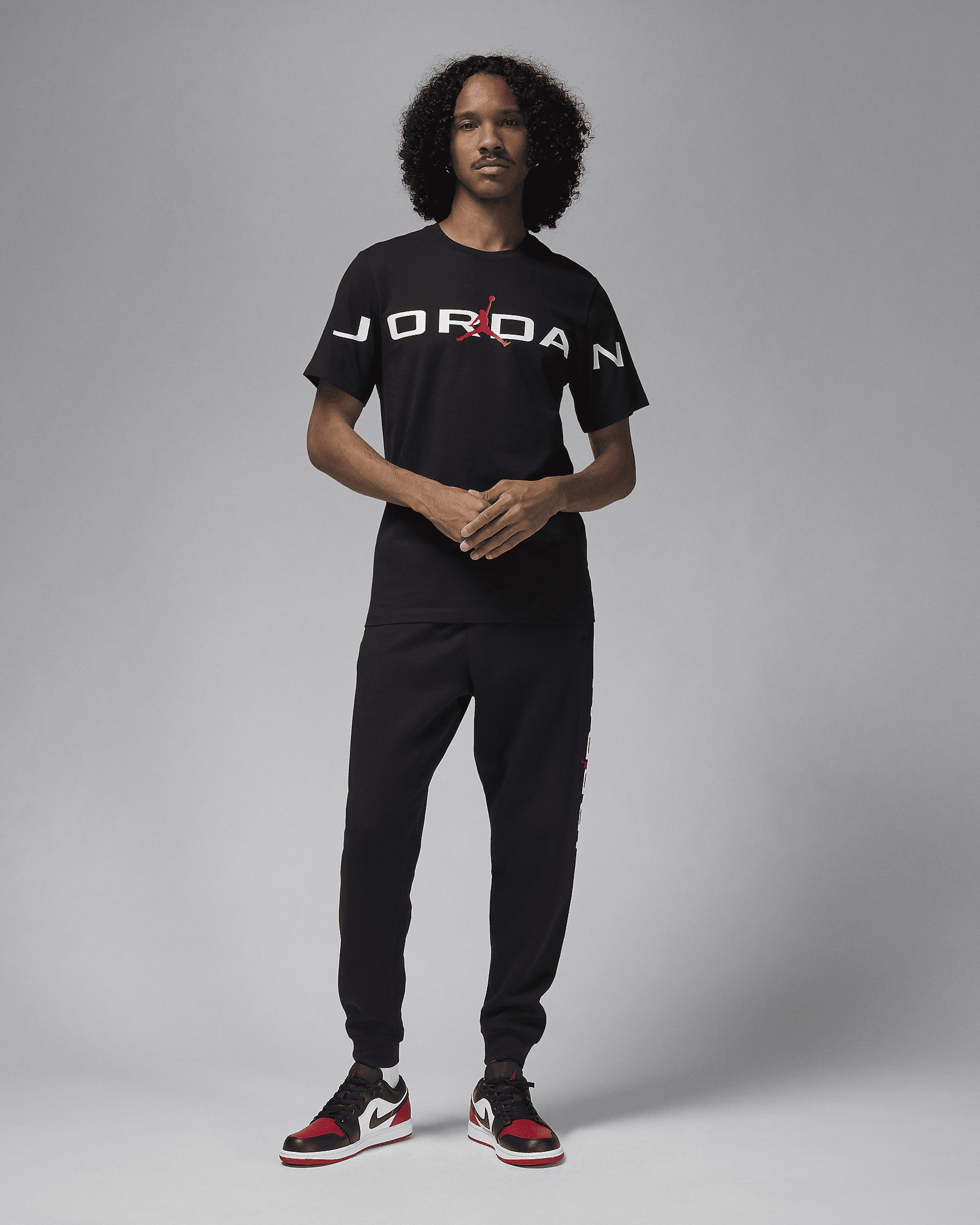 Jordan Men's T-Shirt - 4
