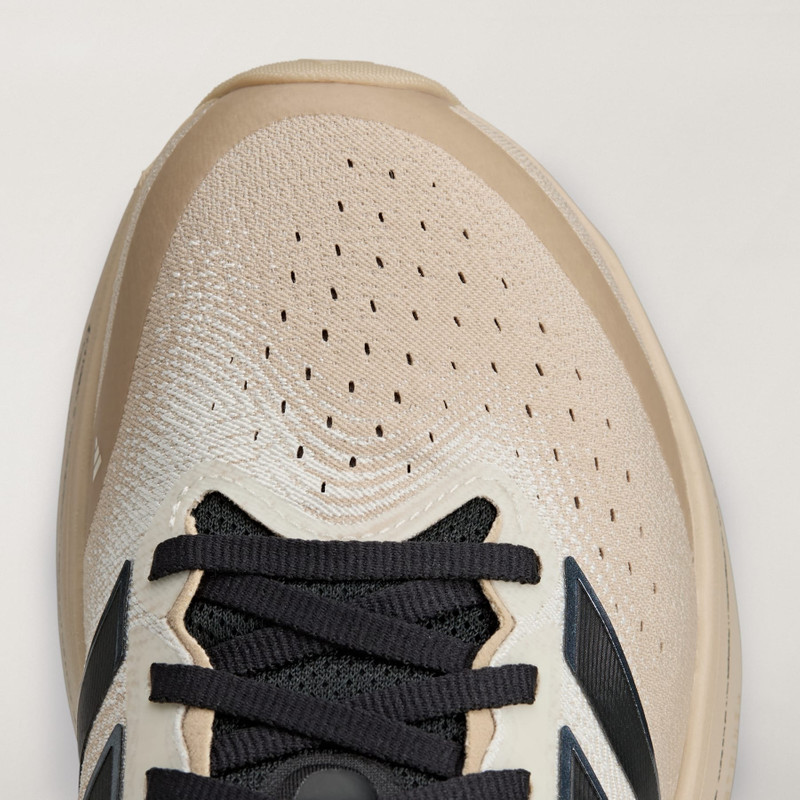SUPERNOVA RISE 3 RUNNING SHOES 7