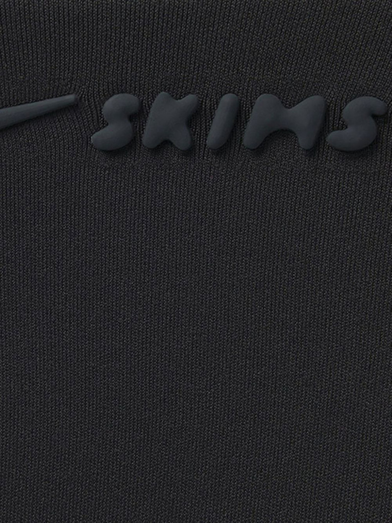x Nike scoop-neck sports bra 3